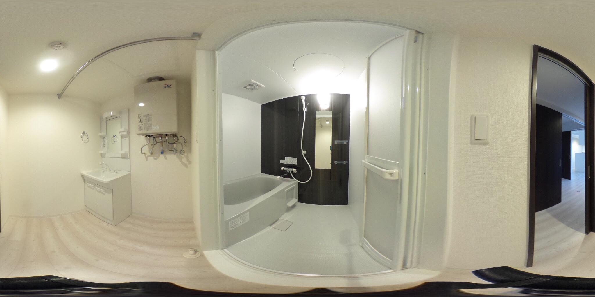 バス・シャワールーム