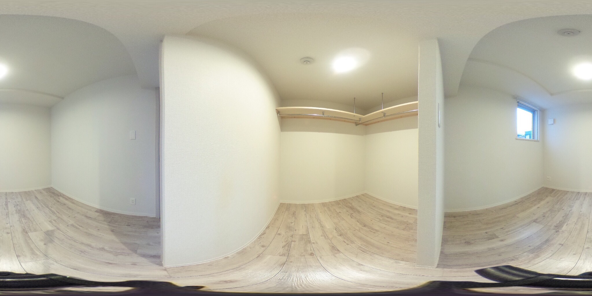 ウォークインクローゼット