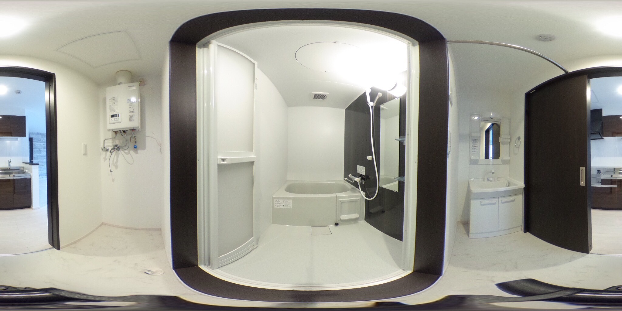 バス・シャワールーム