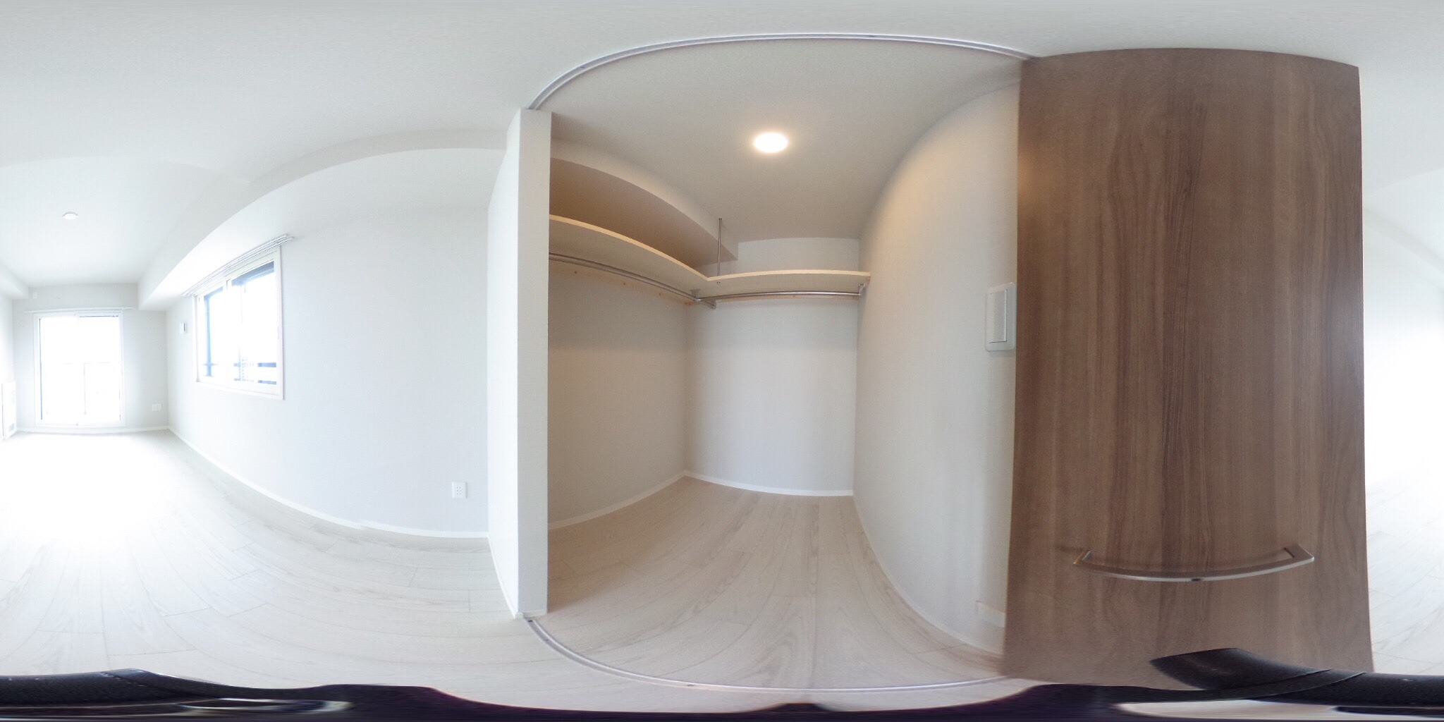 ウォークインクローゼット