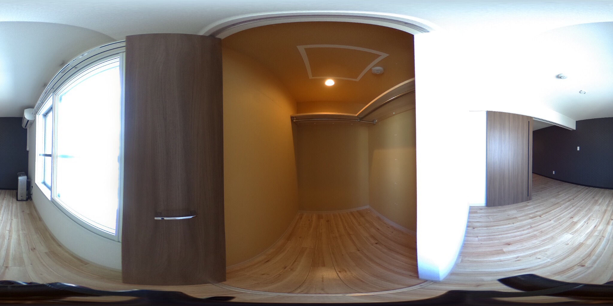 ウォークインクローゼット