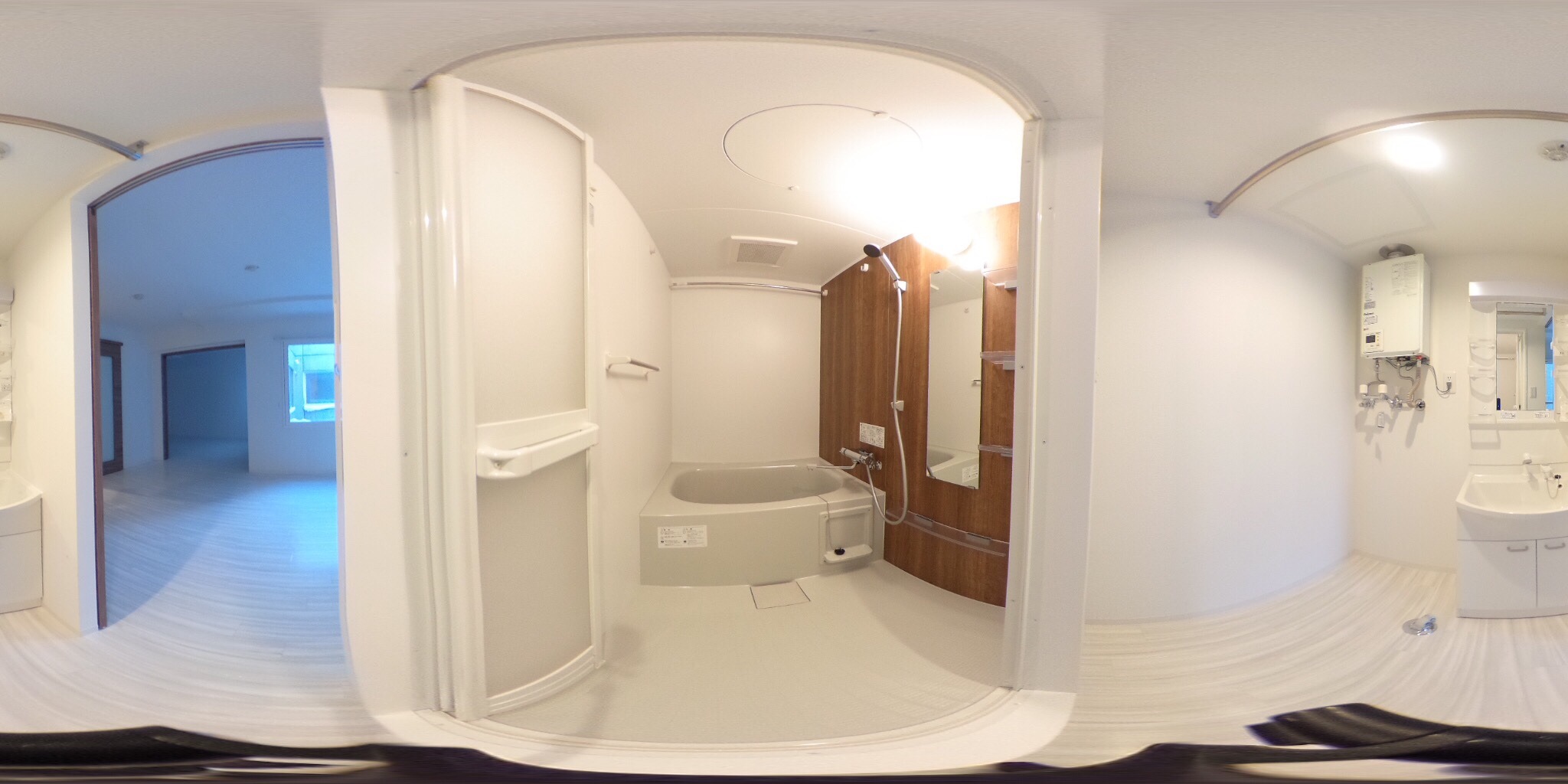 バス・シャワールーム