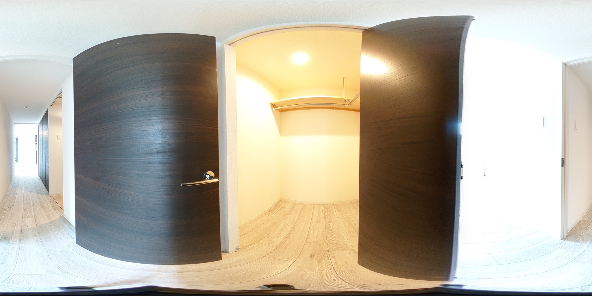 ウォークインクローゼット