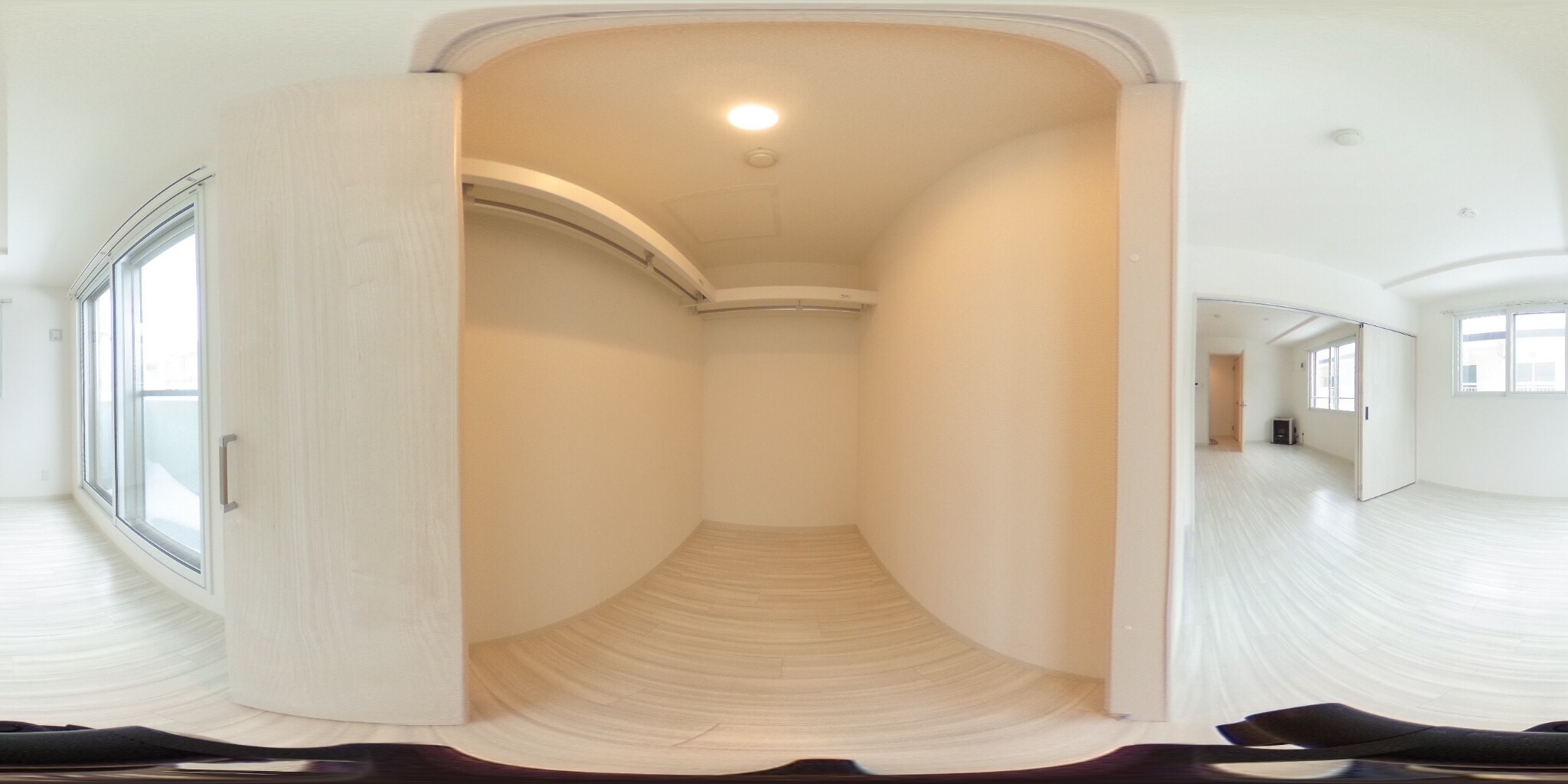 ウォークインクローゼット