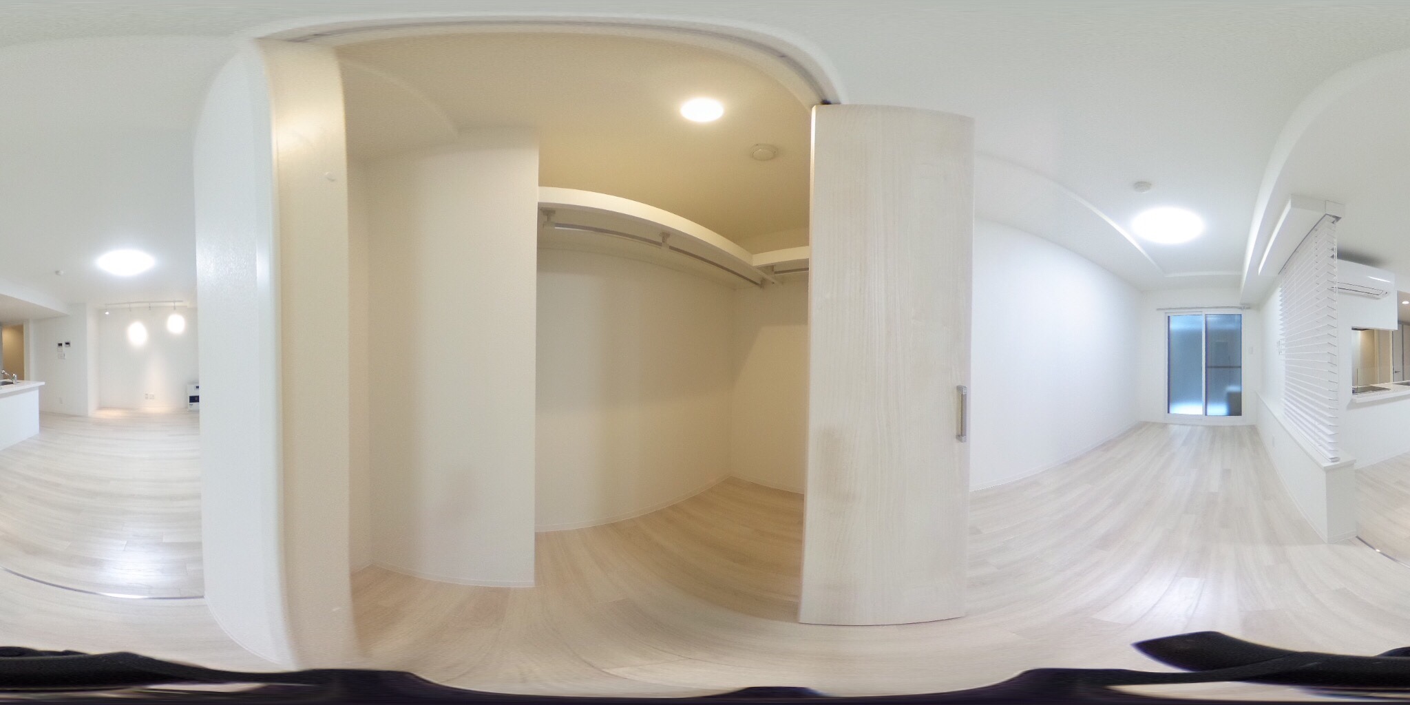 ウォークインクローゼット