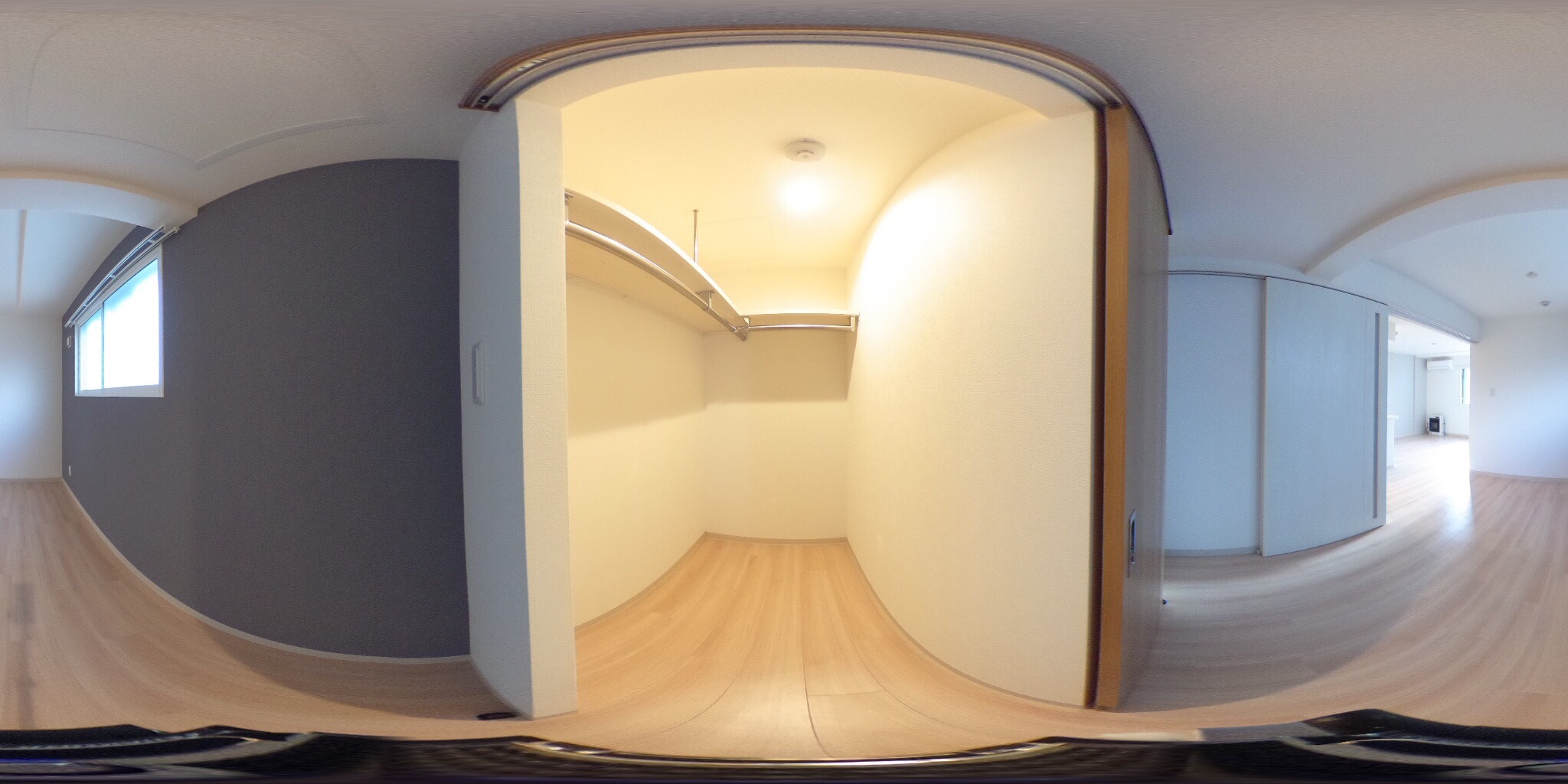 ウォークインクローゼット