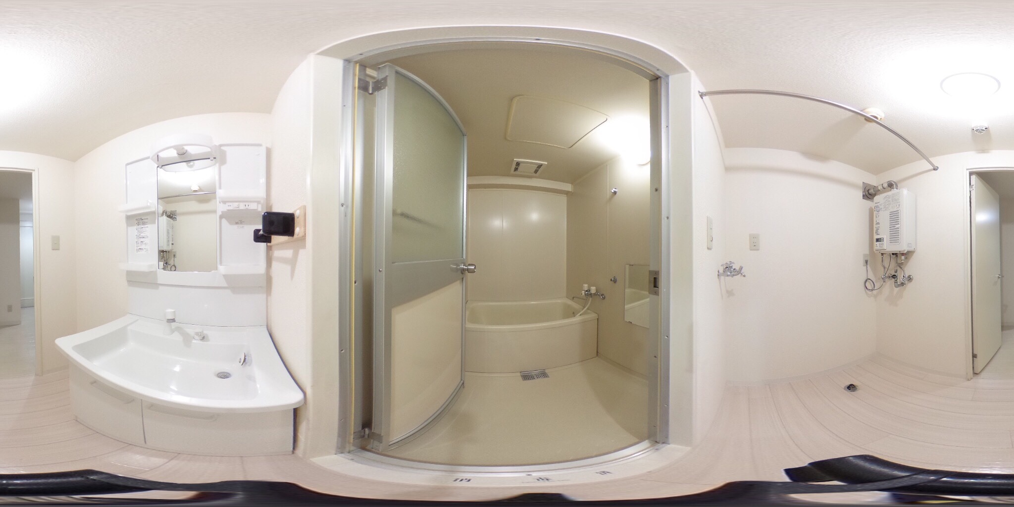 バス・シャワールーム