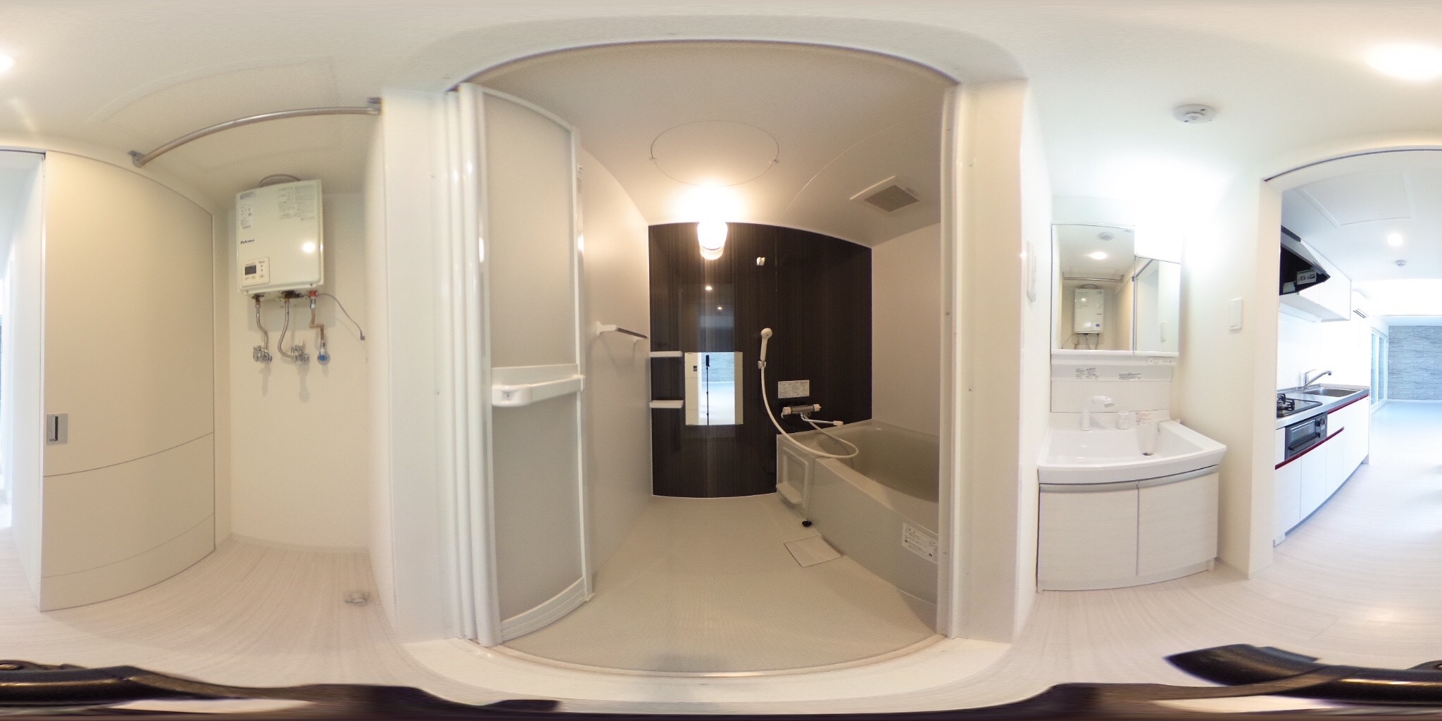 バス・シャワールーム