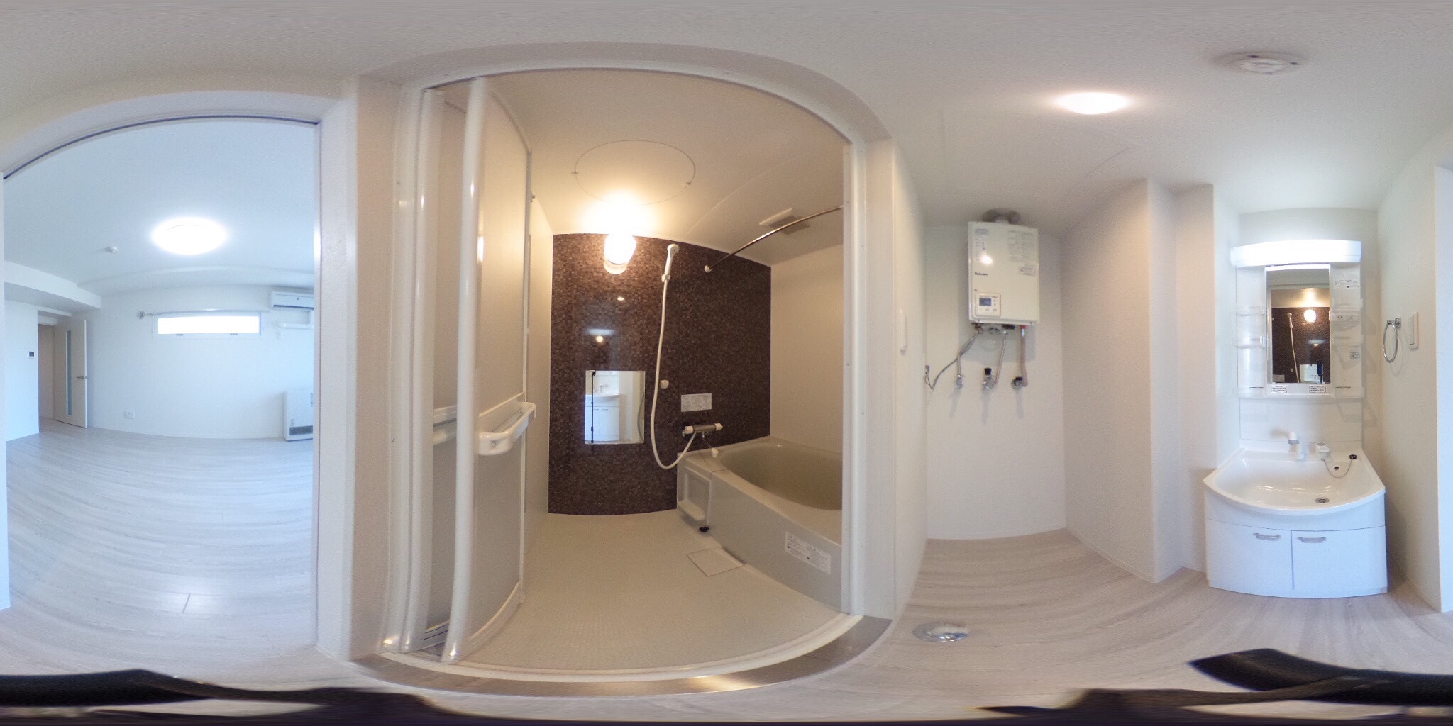 バス・シャワールーム