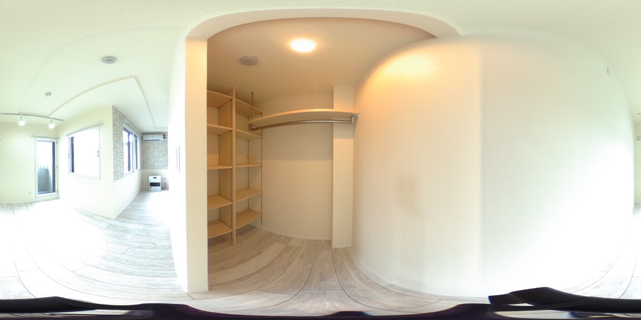 ウォークインクローゼット