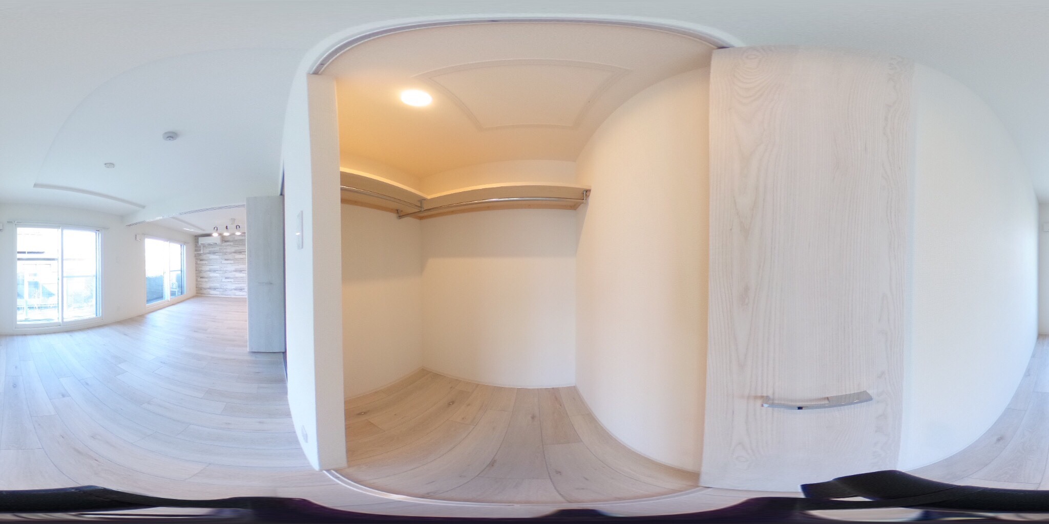 ウォークインクローゼット