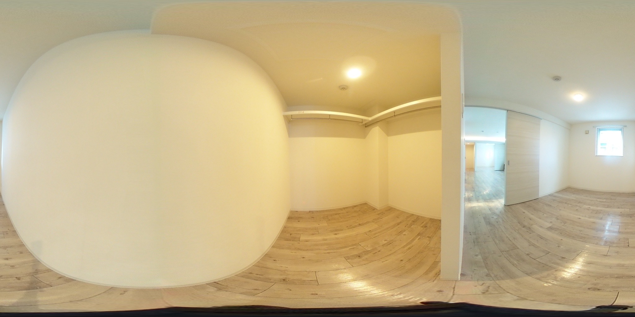 ウォークインクローゼット