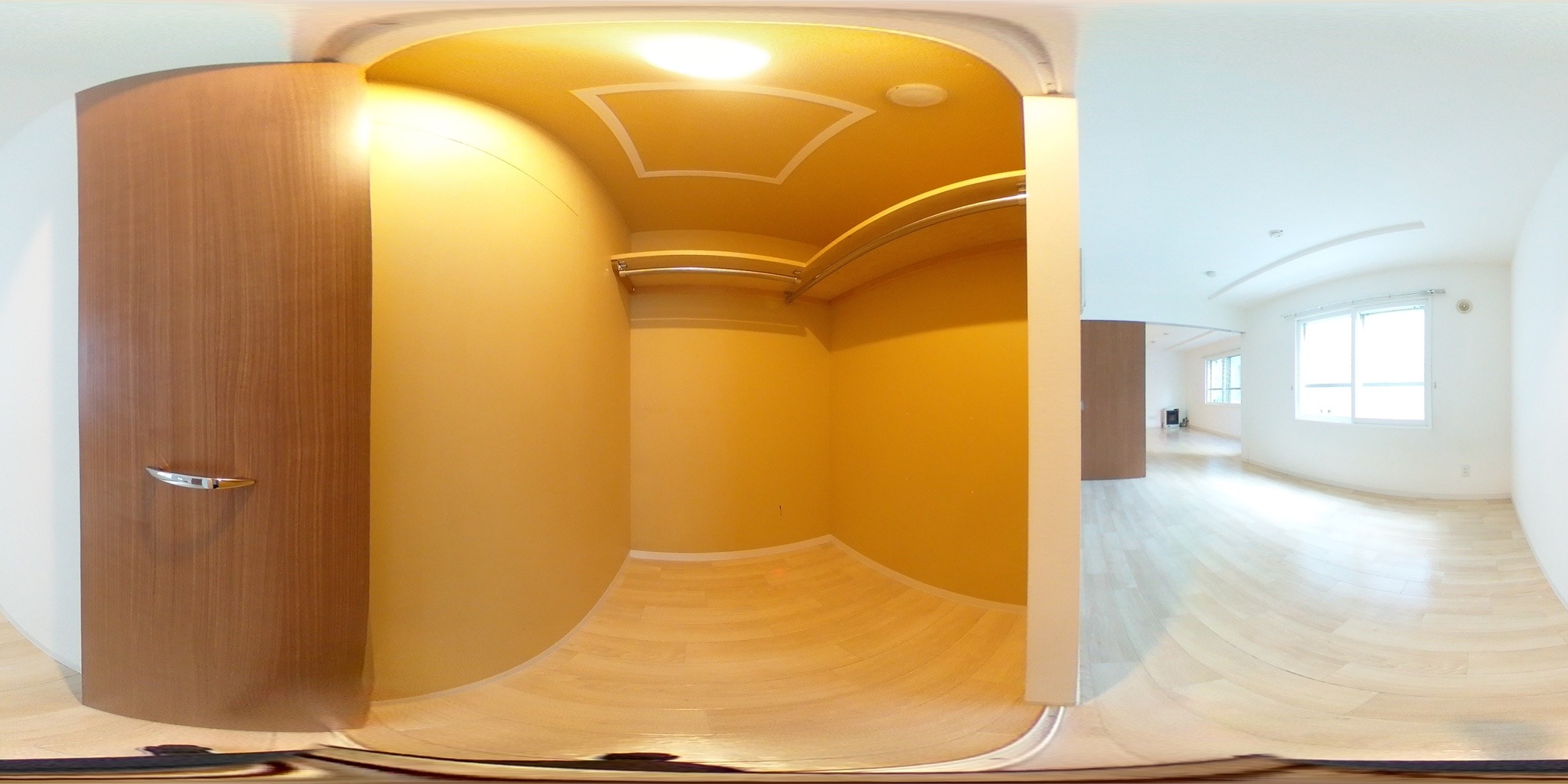 ウォークインクローゼット