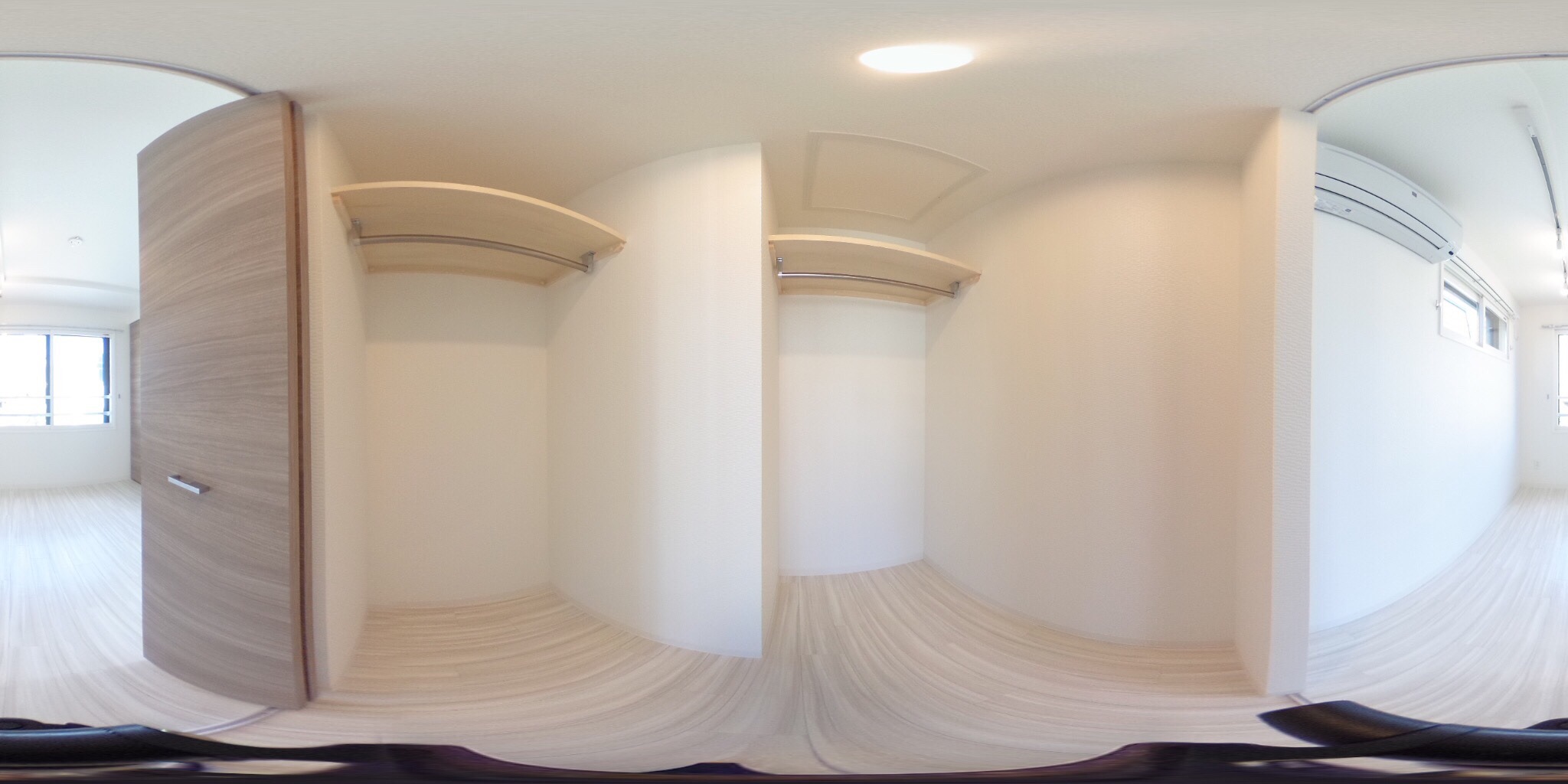 ウォークインクローゼット