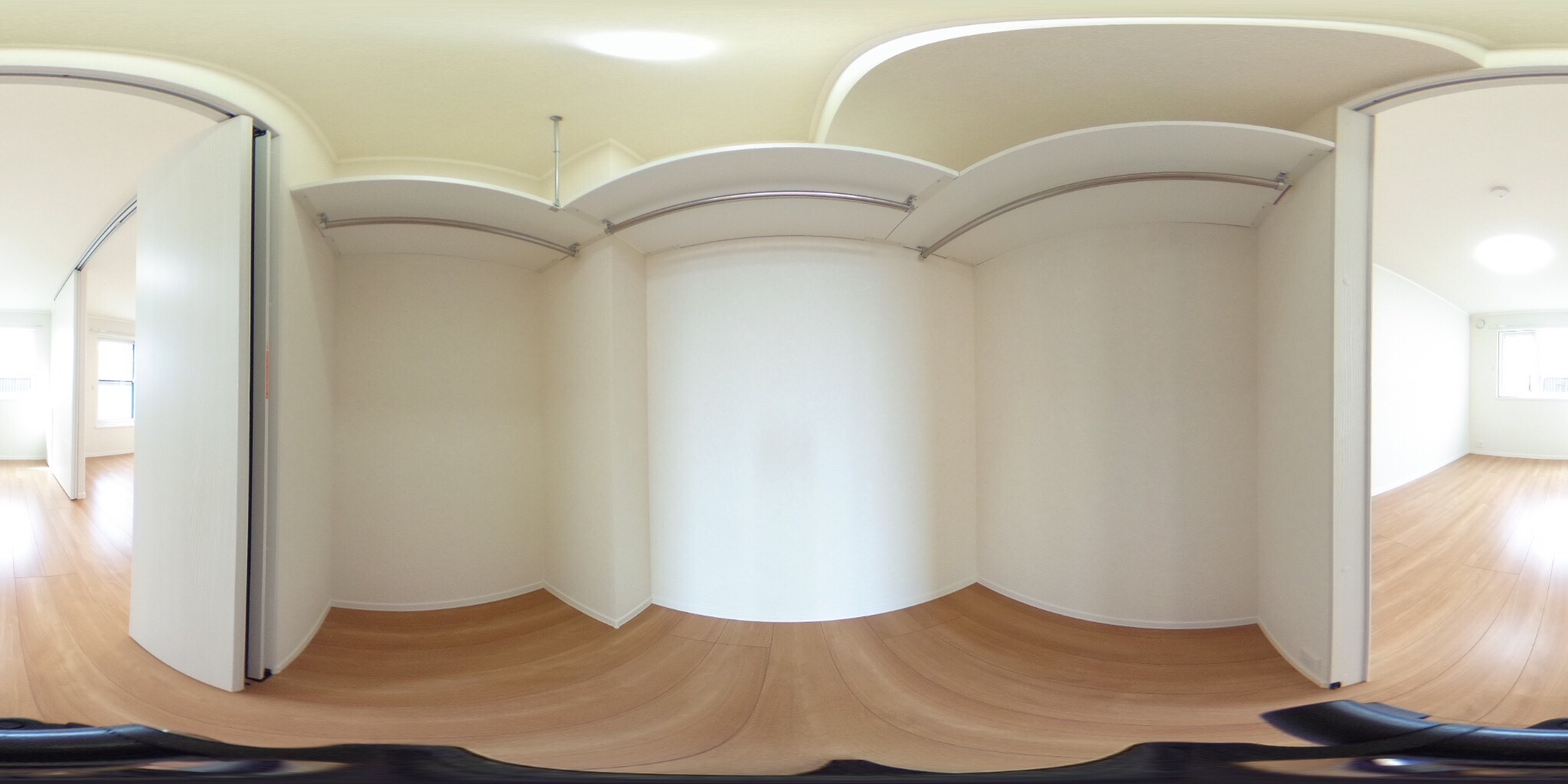 ウォークインクローゼット