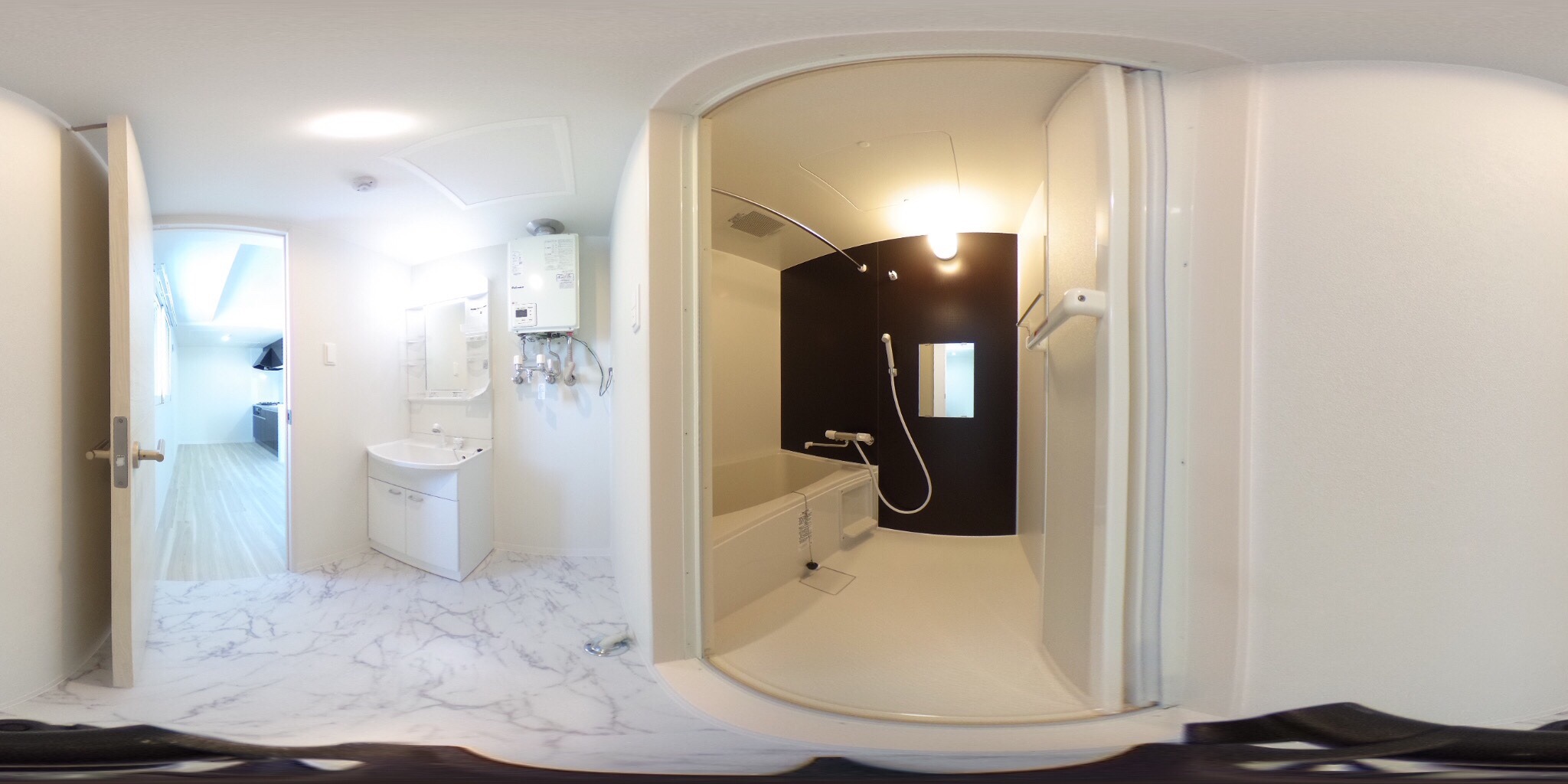 バス・シャワールーム