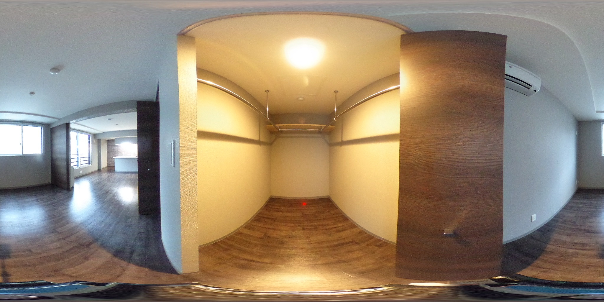 ウォークインクローゼット