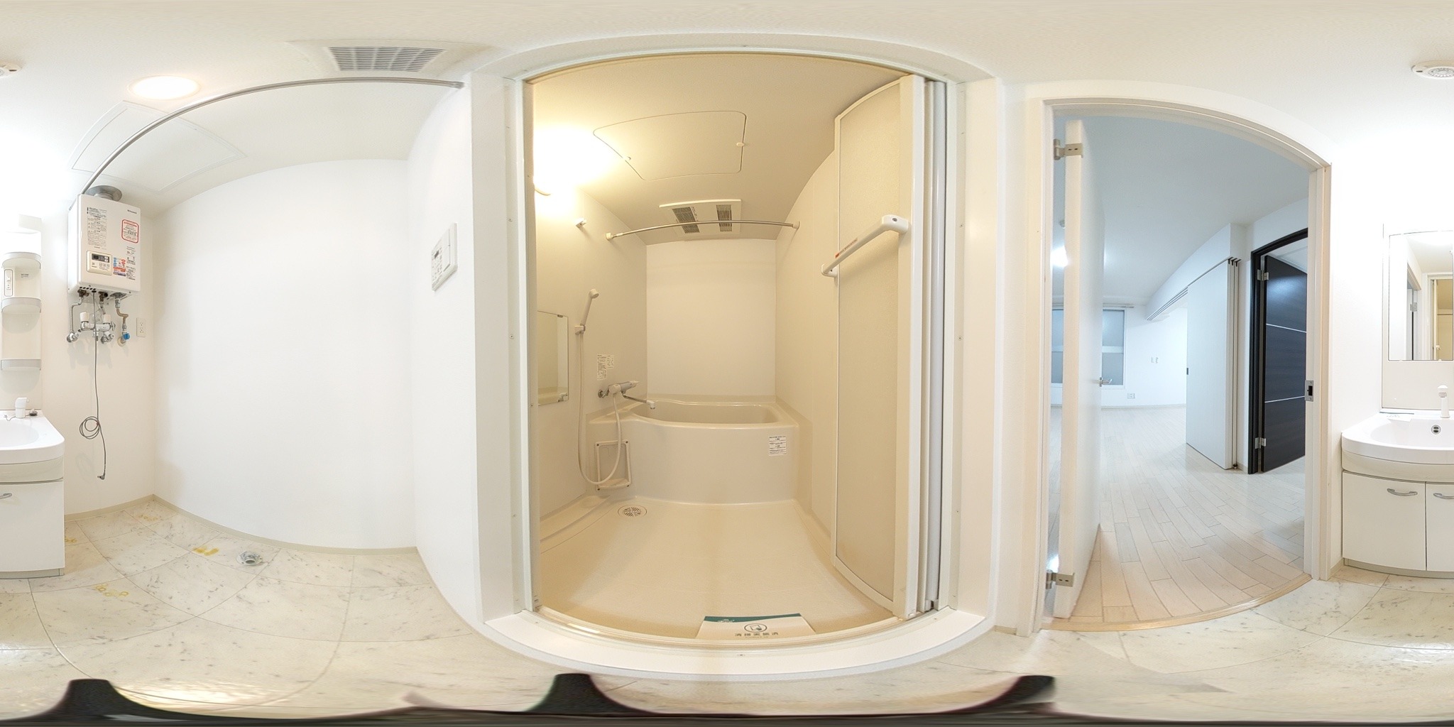 バス・シャワールーム