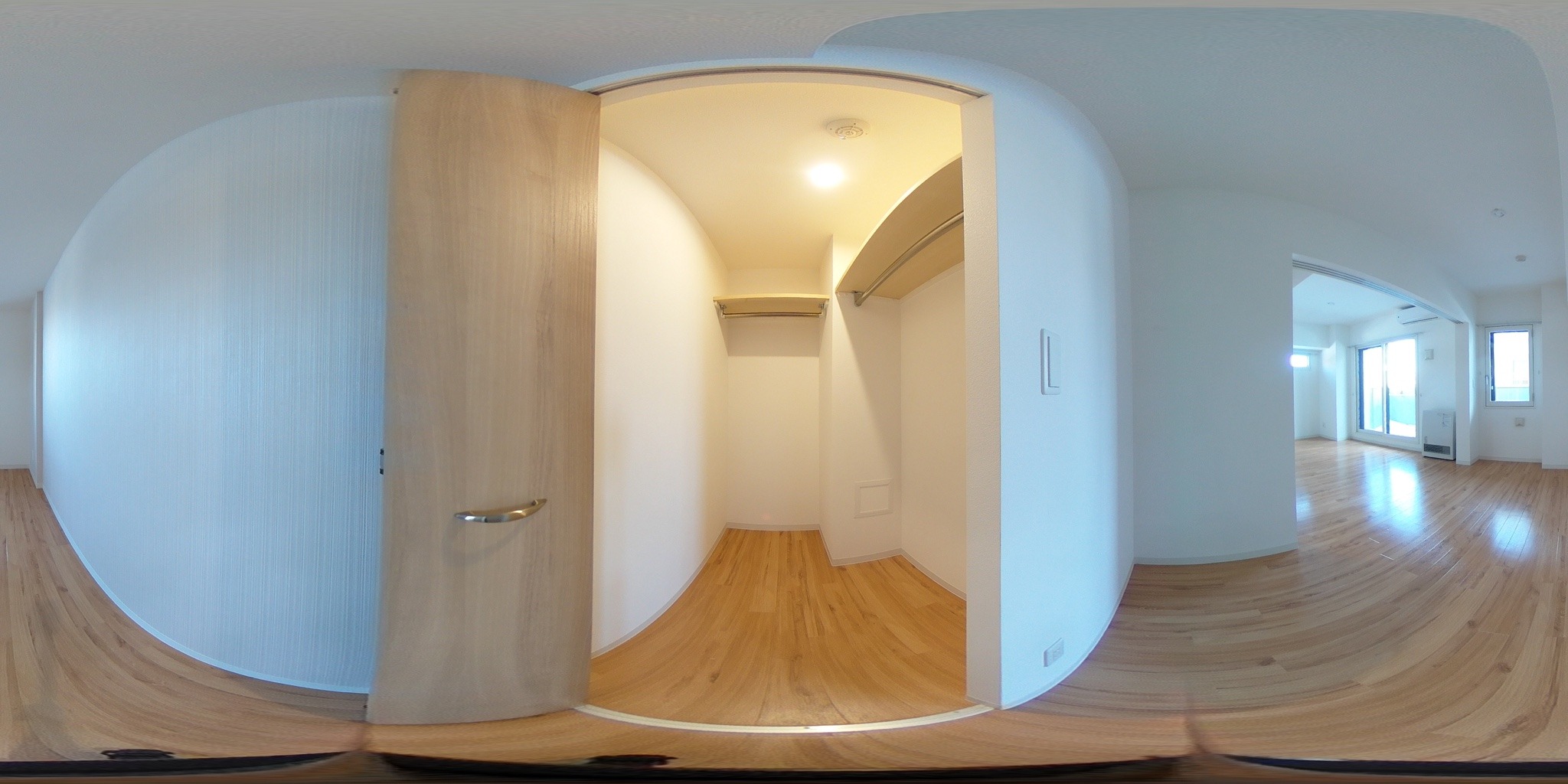 ウォークインクローゼット