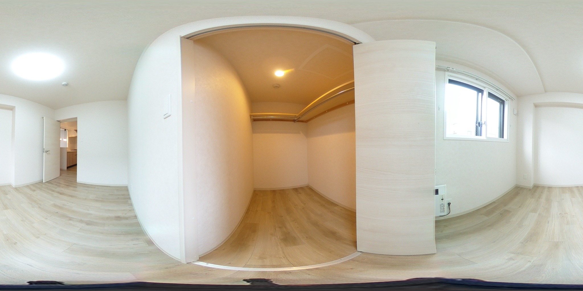 ウォークインクローゼット