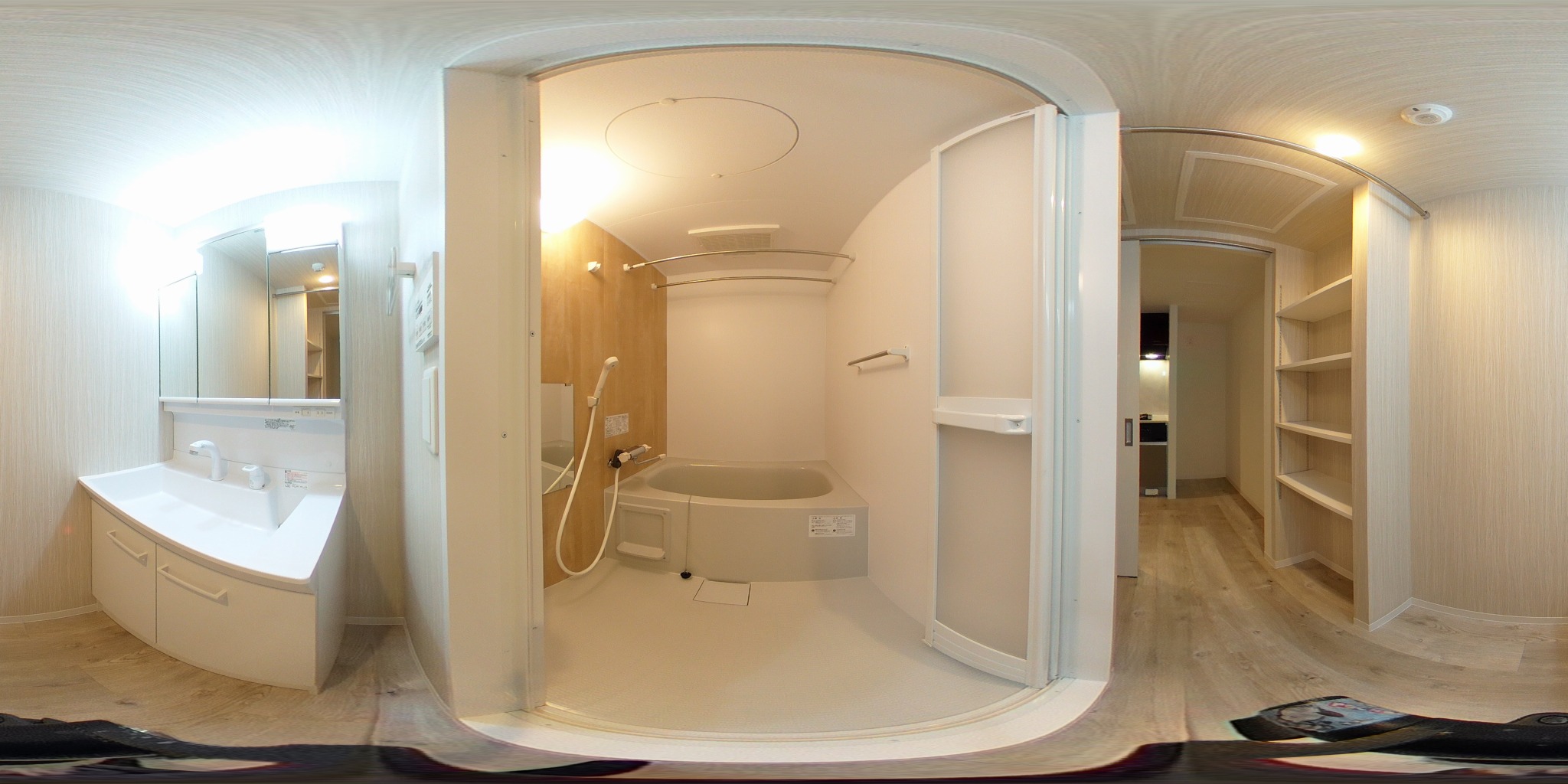 バス・シャワールーム