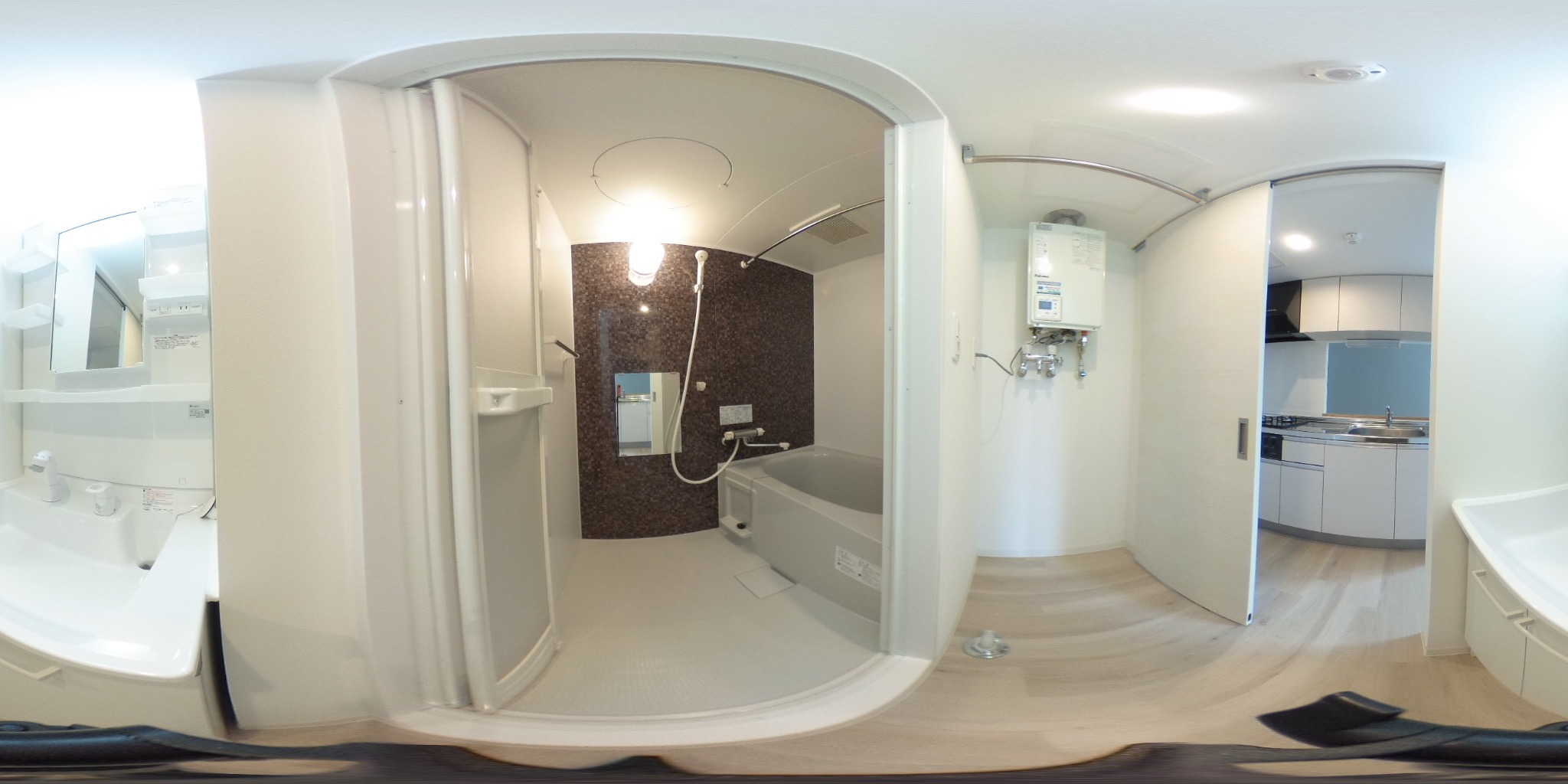 バス・シャワールーム