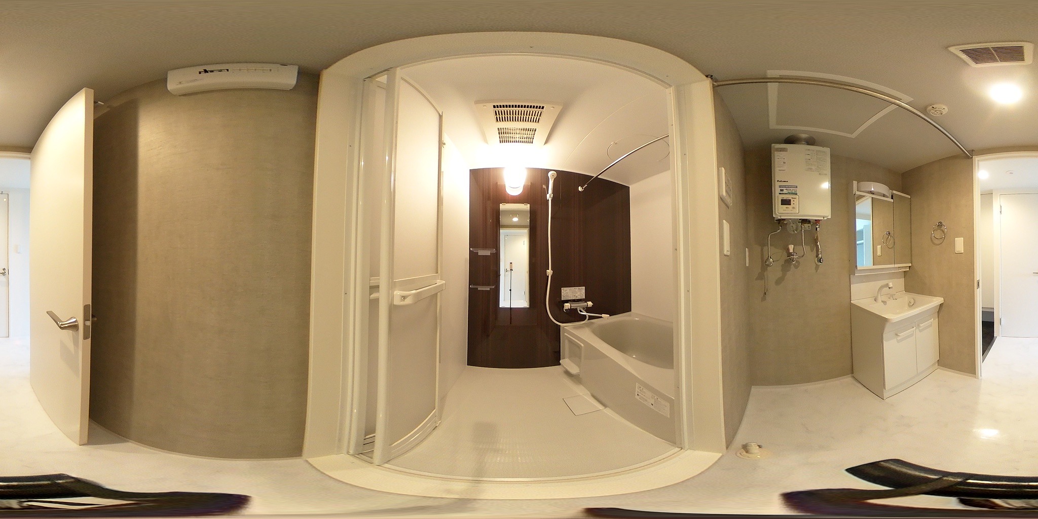 バス・シャワールーム