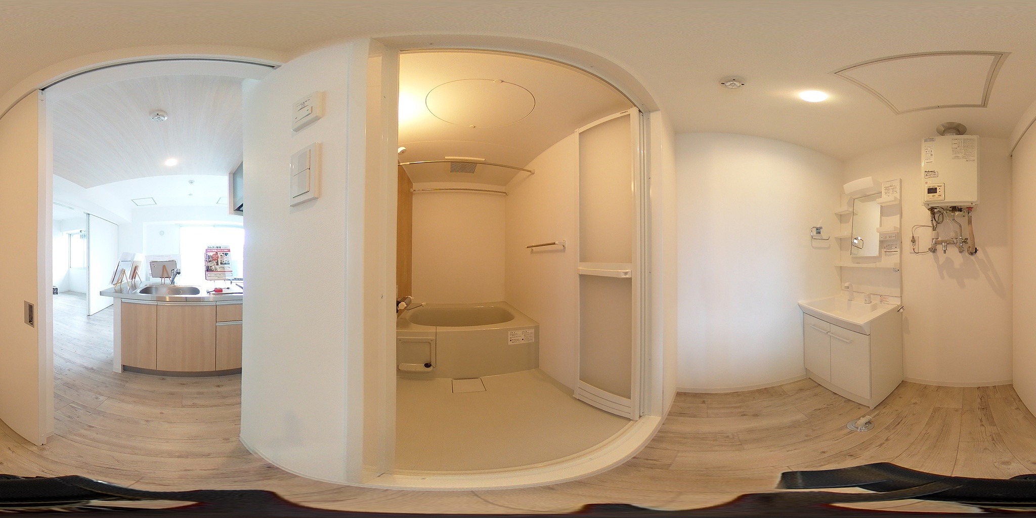 バス・シャワールーム