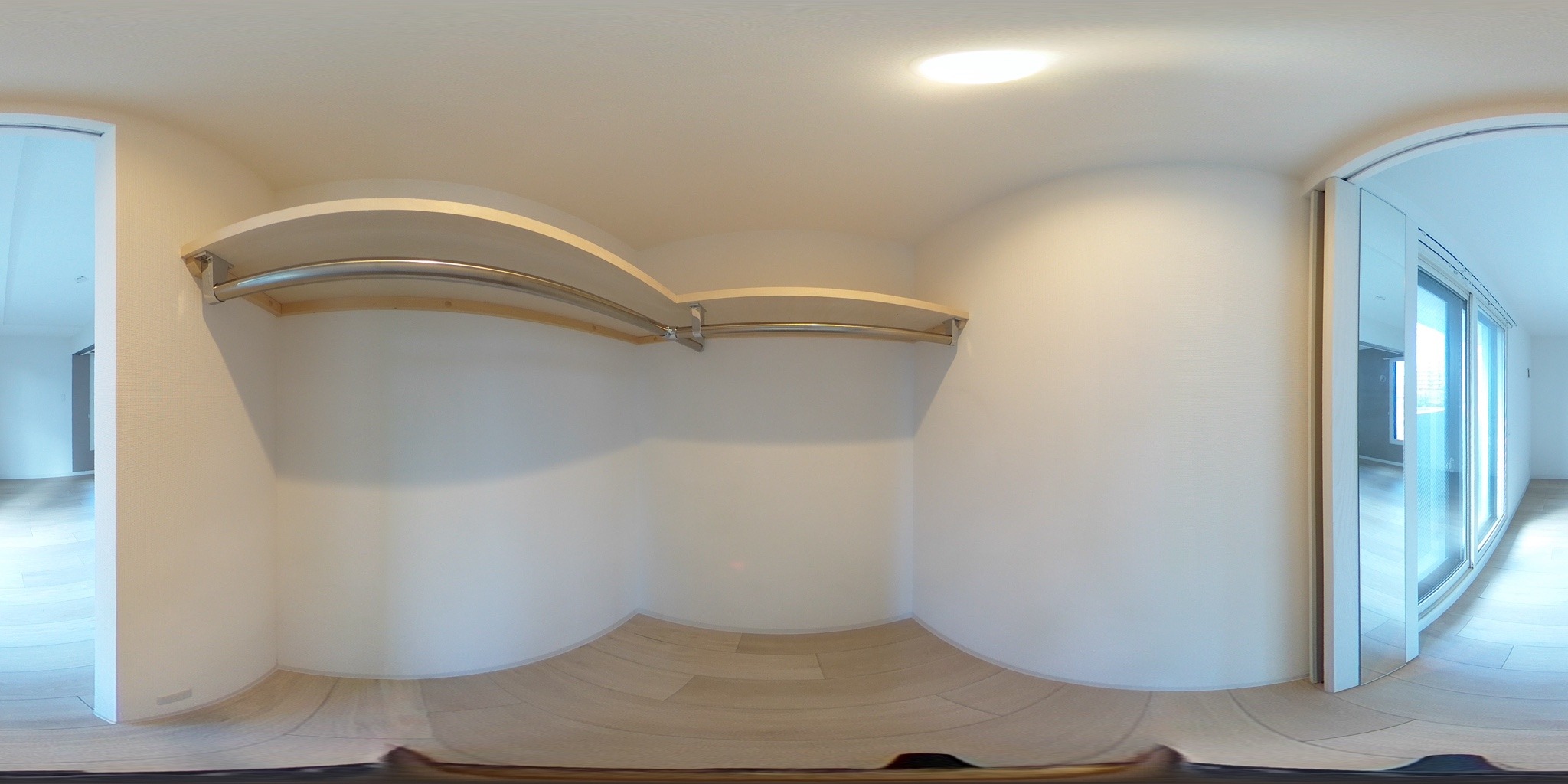 ウォークインクローゼット