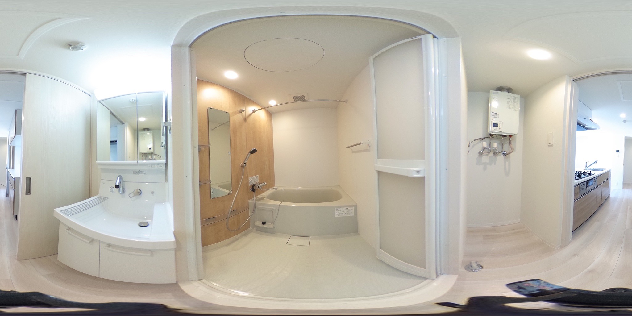 バス・シャワールーム