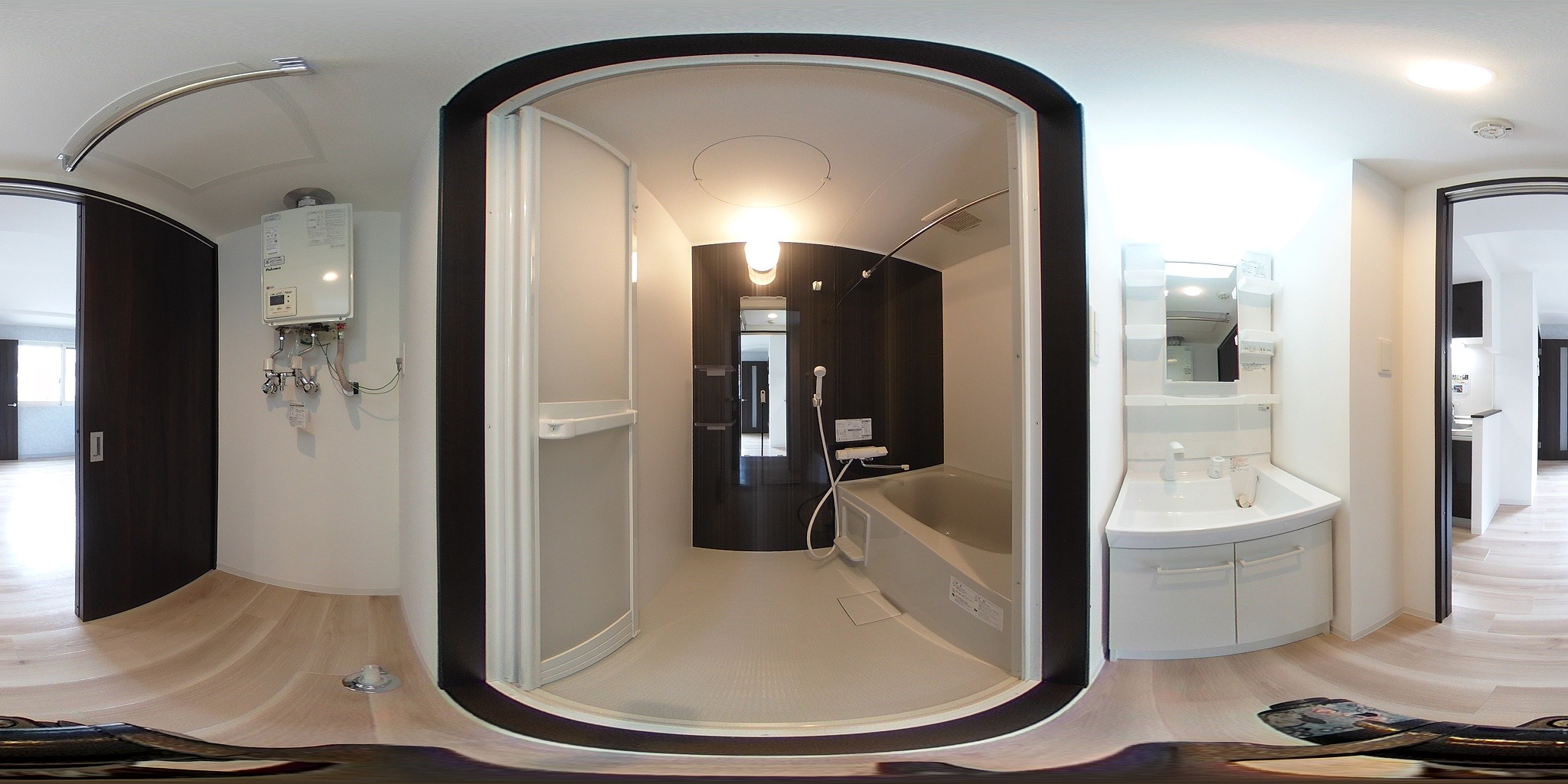 バス・シャワールーム