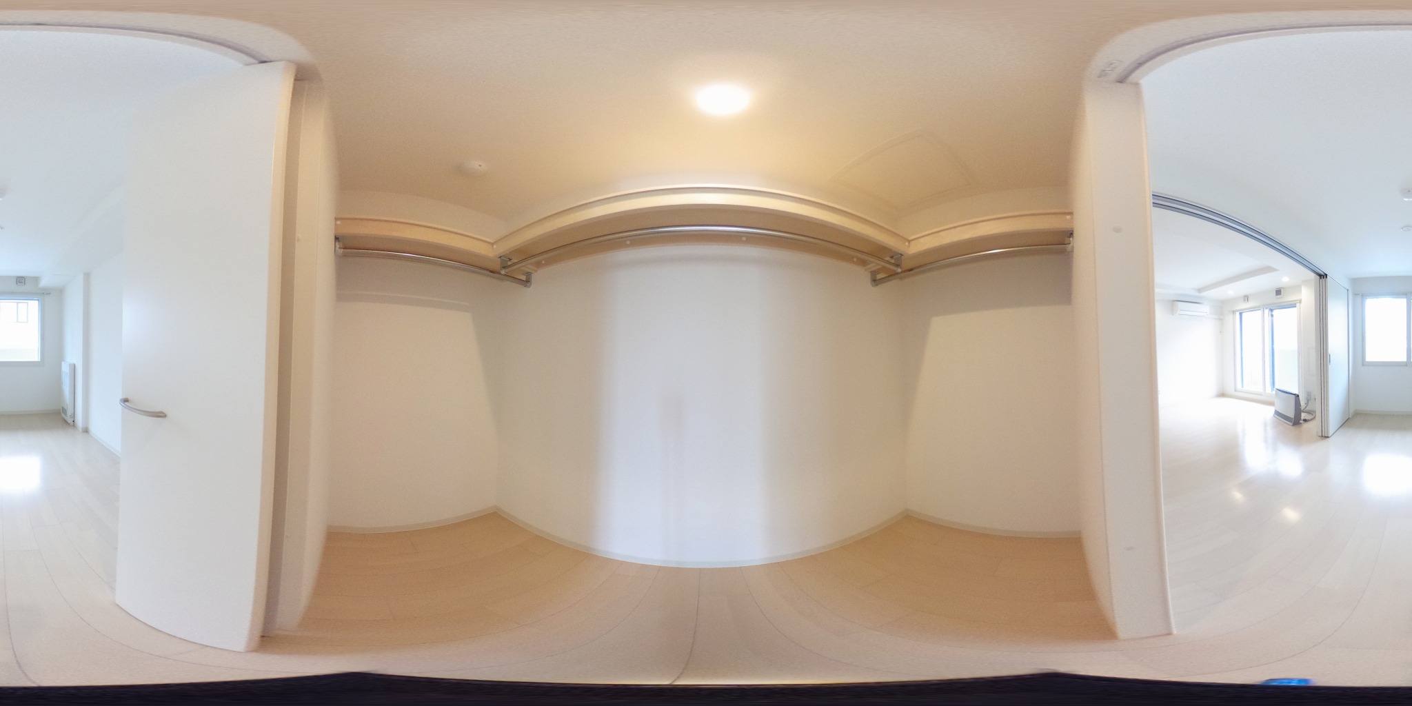 ウォークインクローゼット