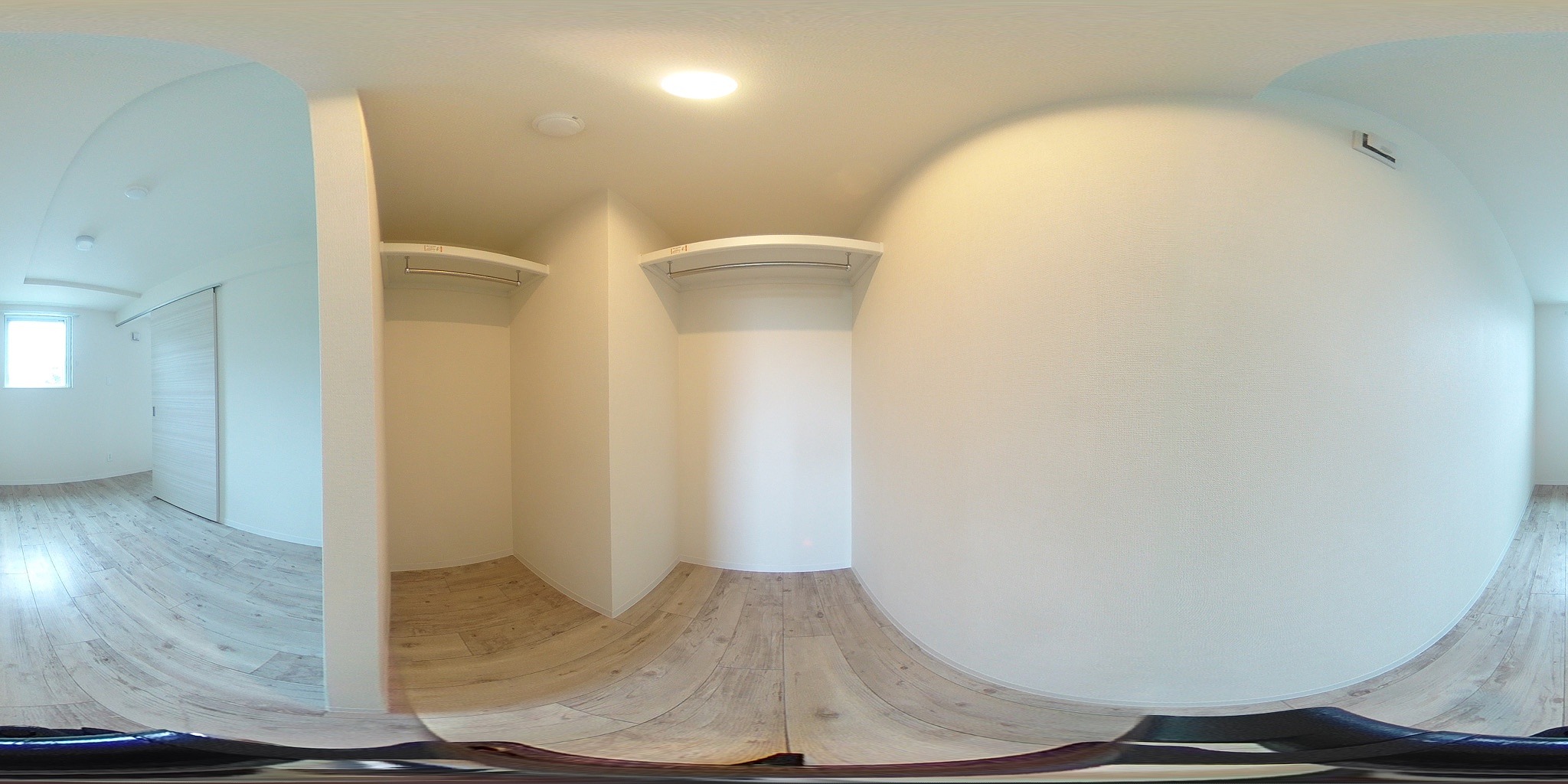 ウォークインクローゼット