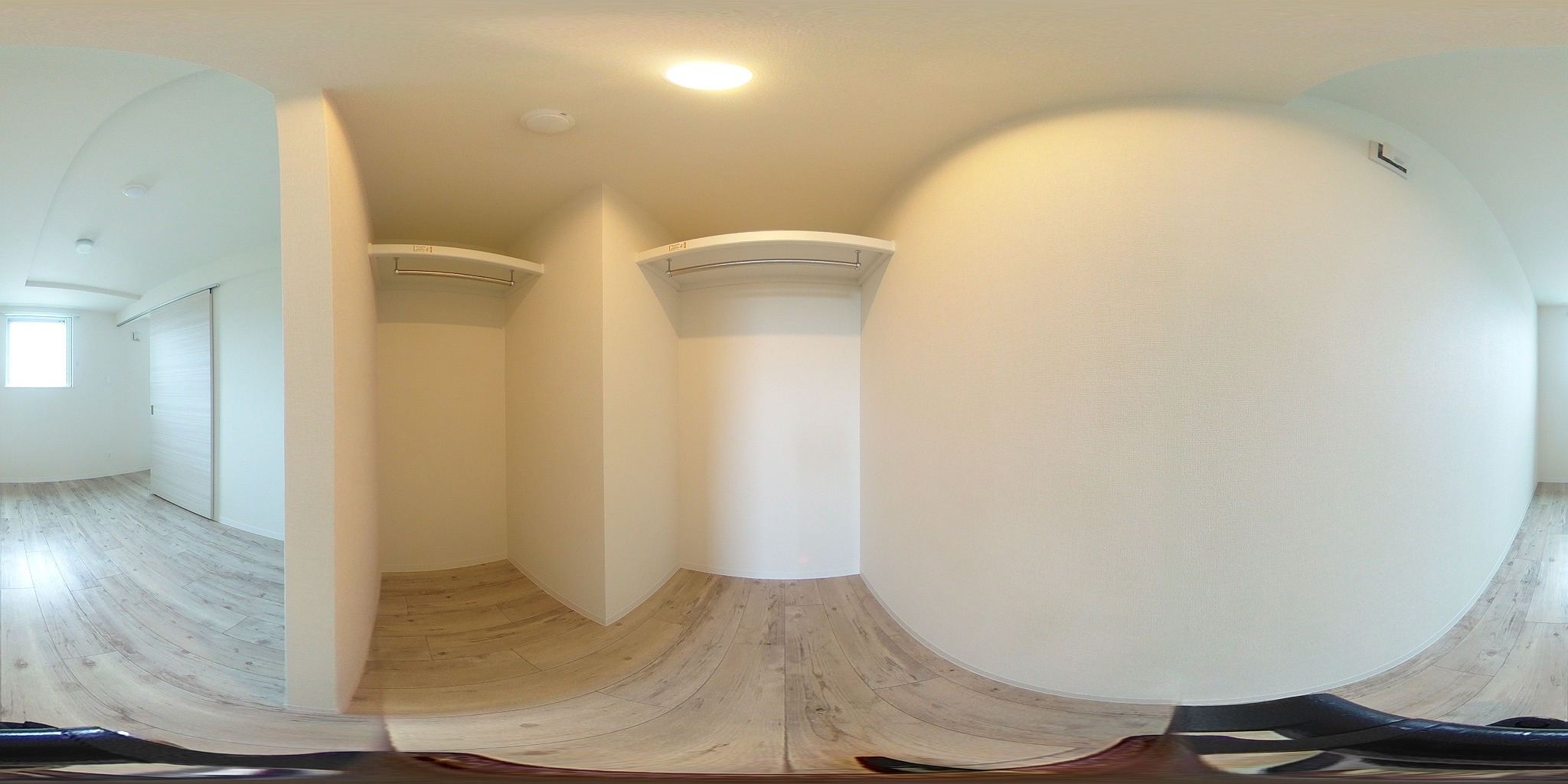 ウォークインクローゼット