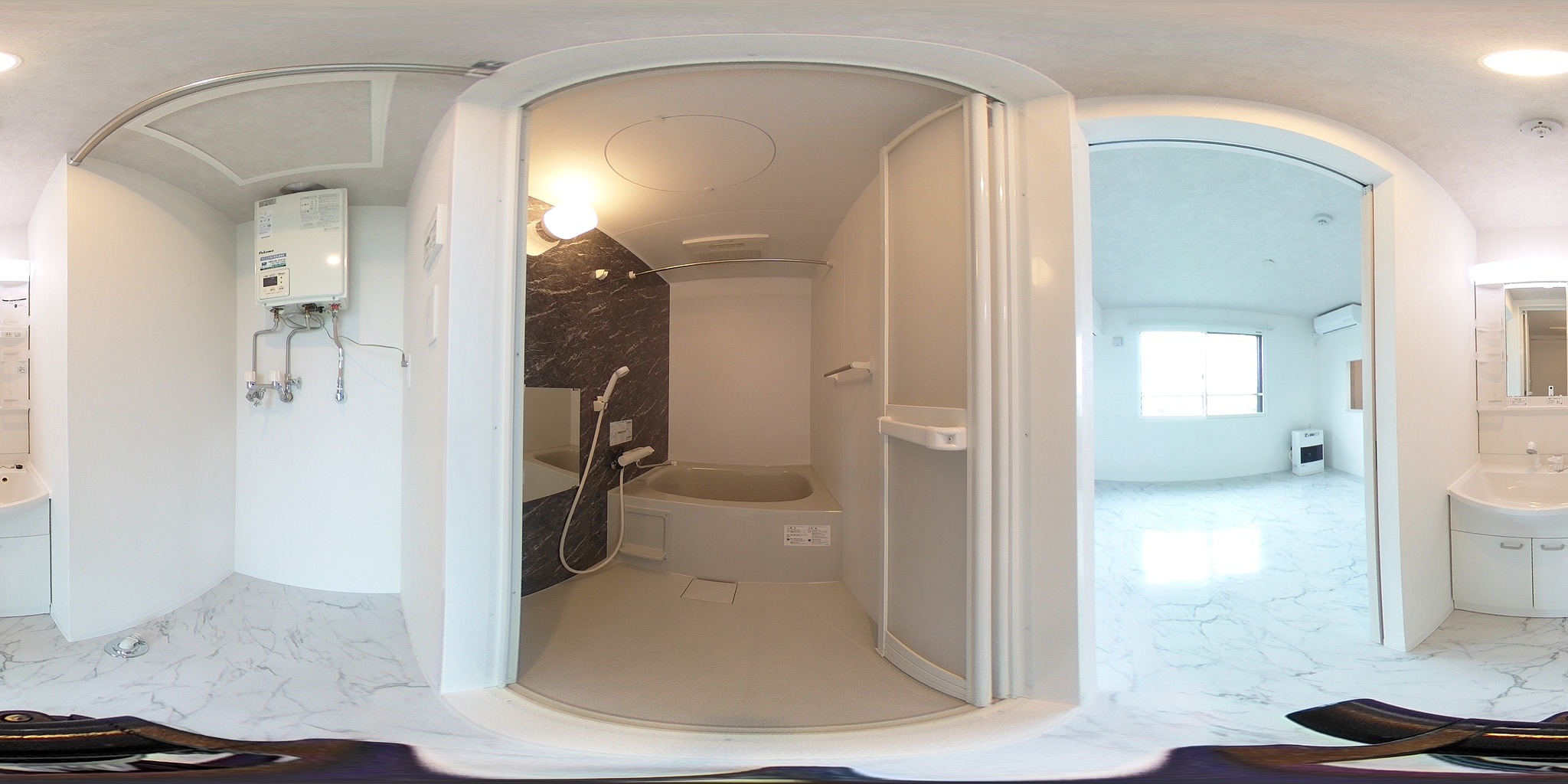 バス・シャワールーム