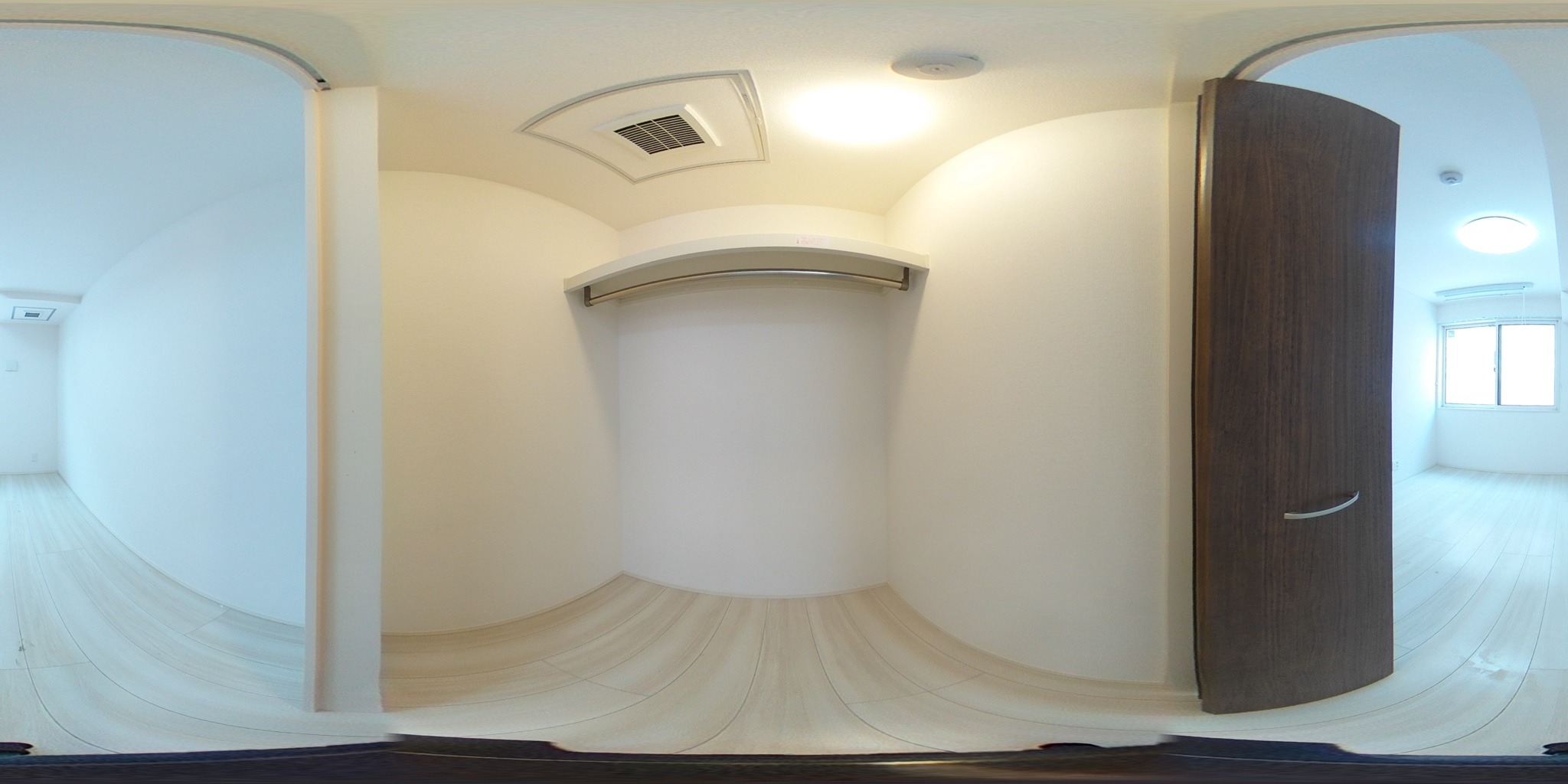 ウォークインクローゼット