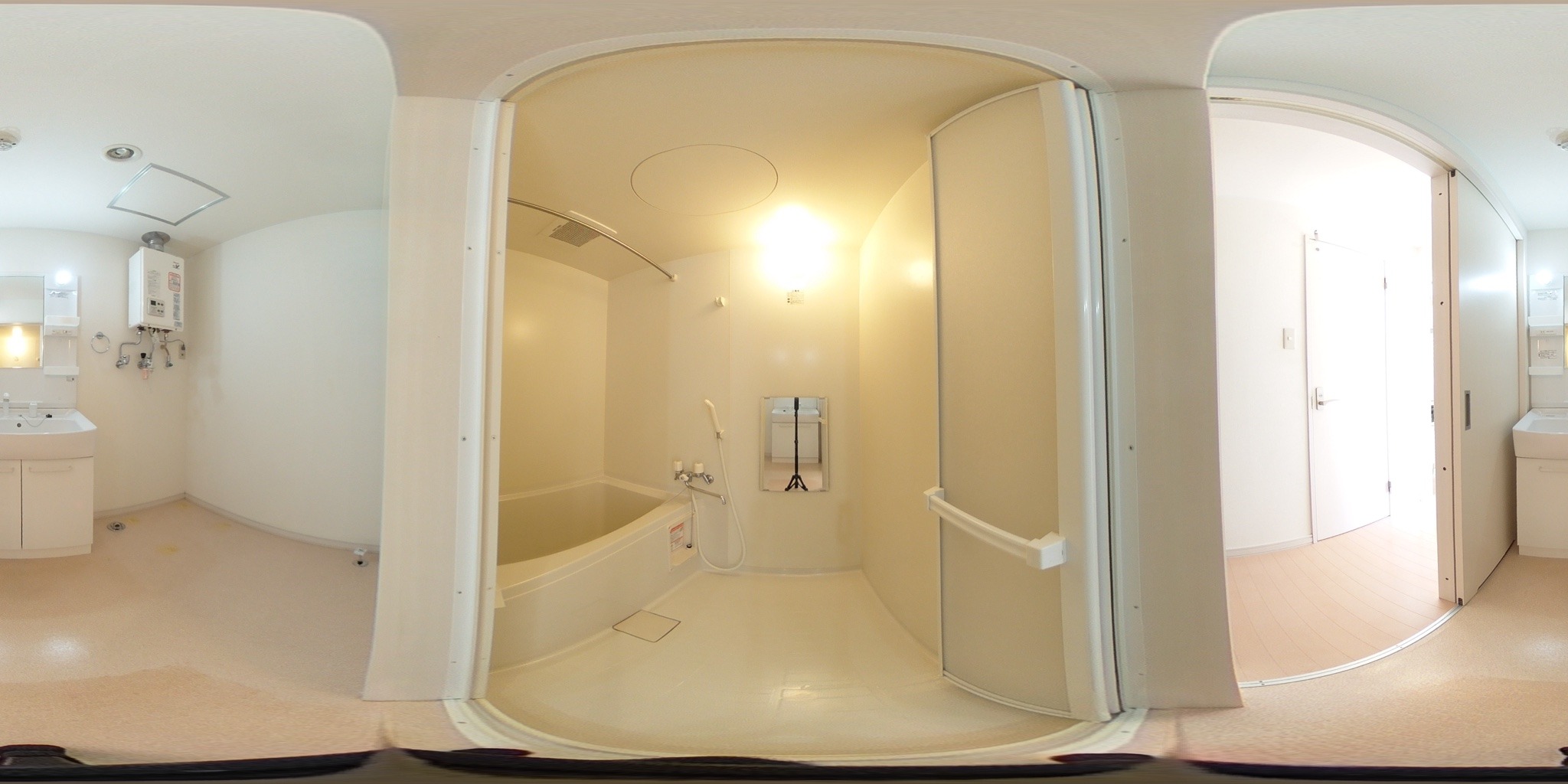 バス・シャワールーム