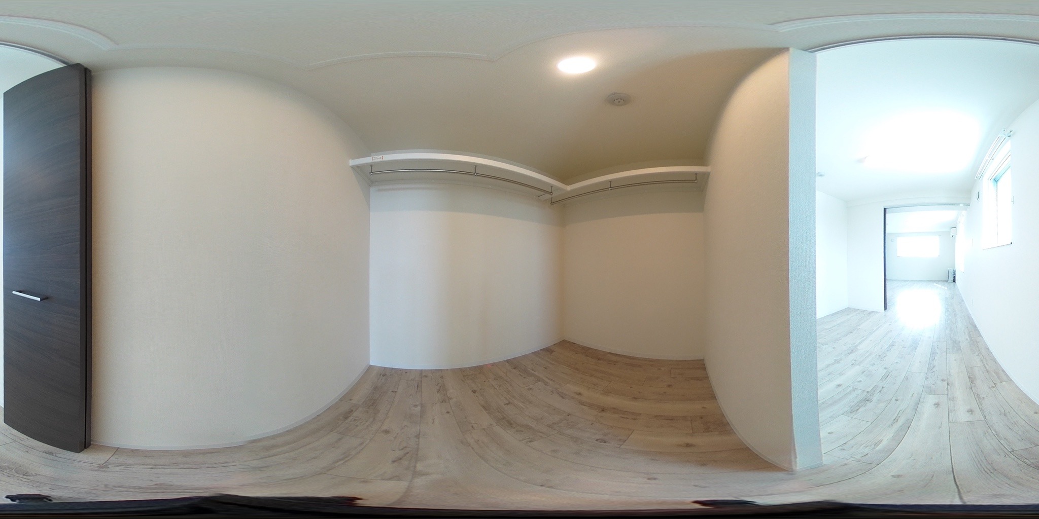 ウォークインクローゼット