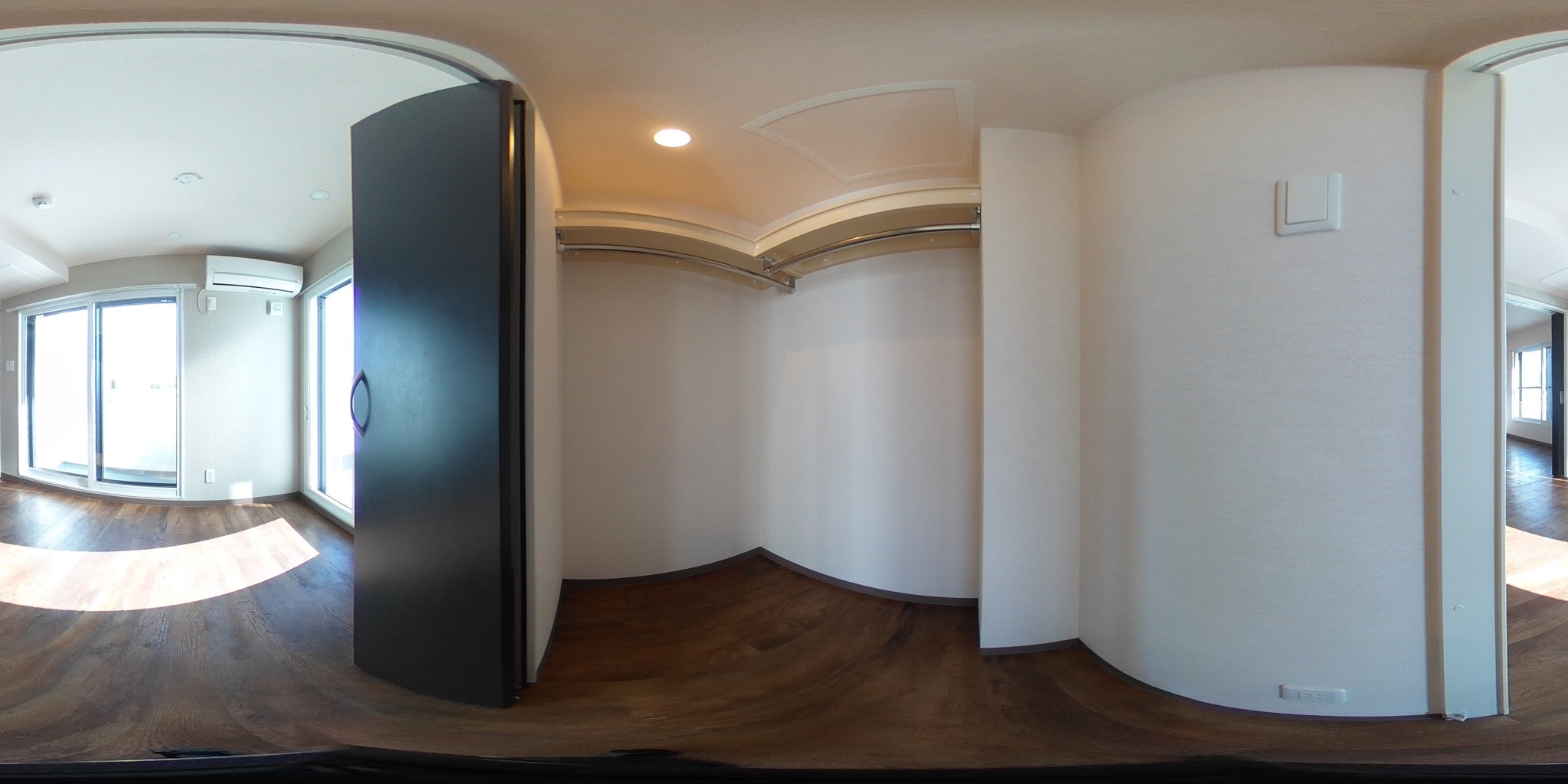 ウォークインクローゼット