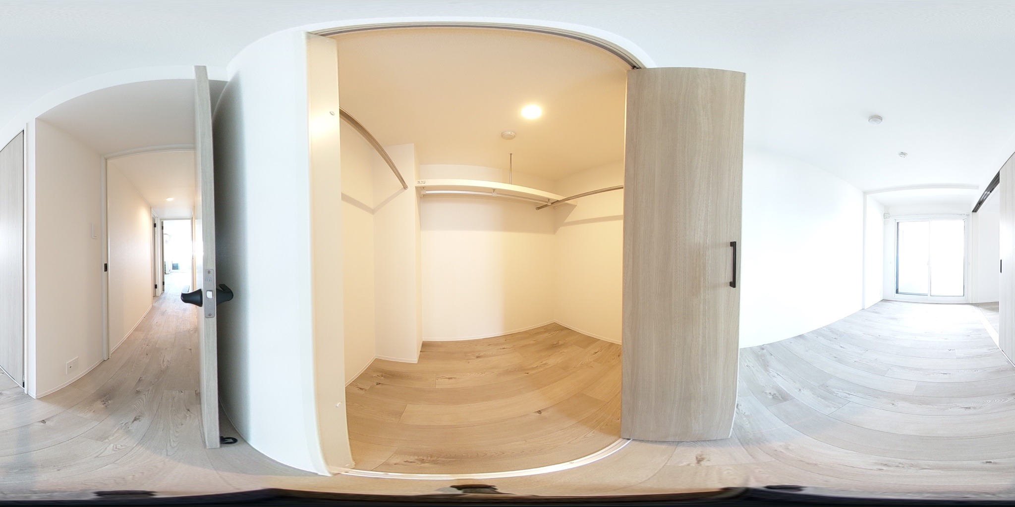 ウォークインクローゼット