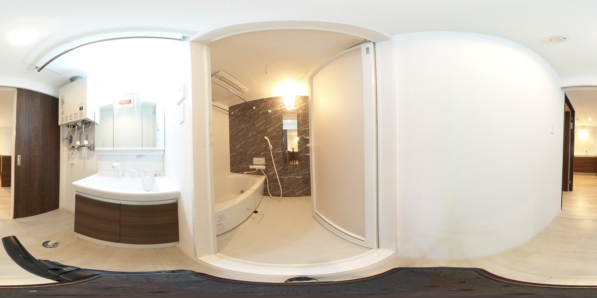 バス・シャワールーム