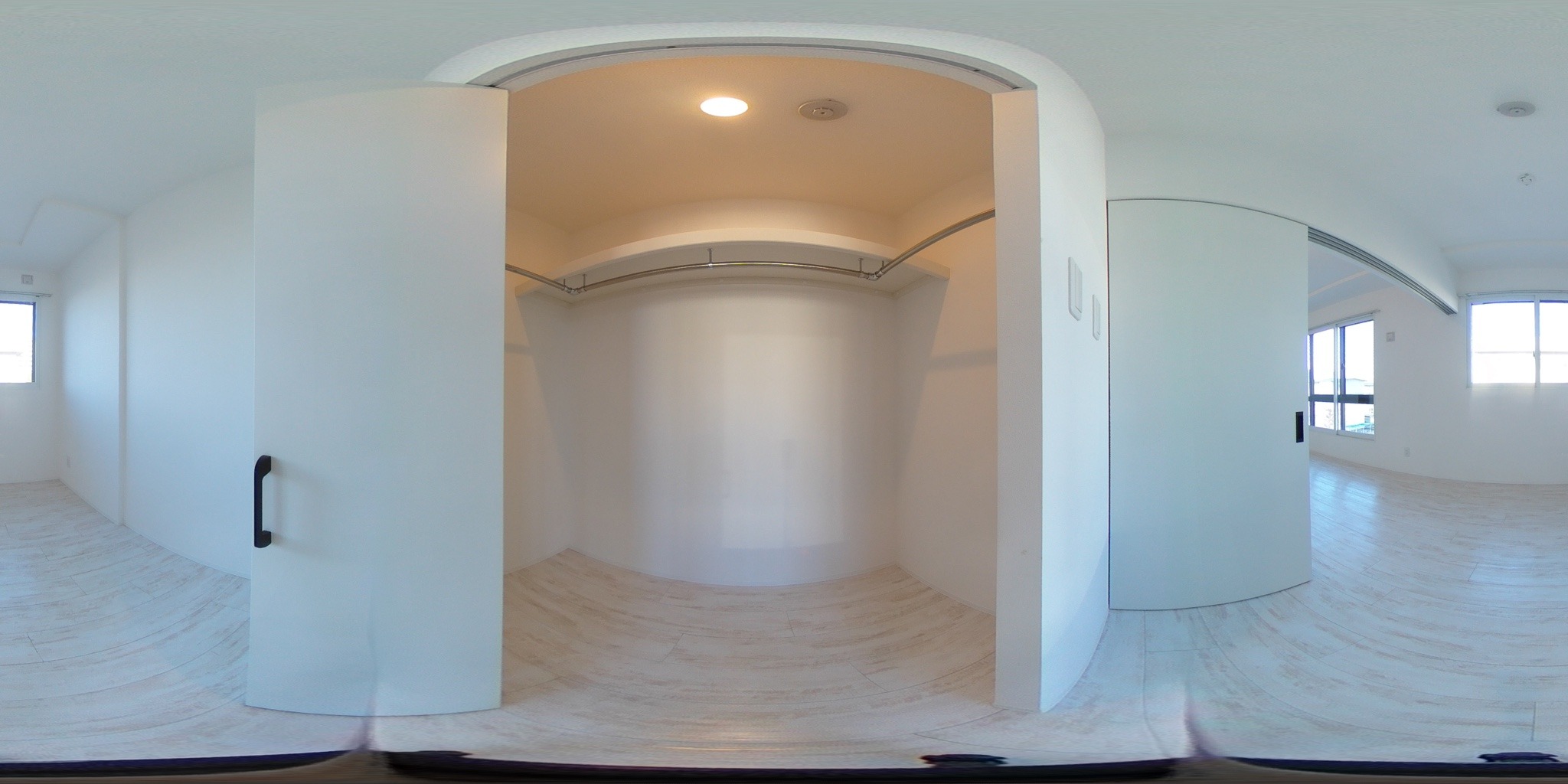 ウォークインクローゼット