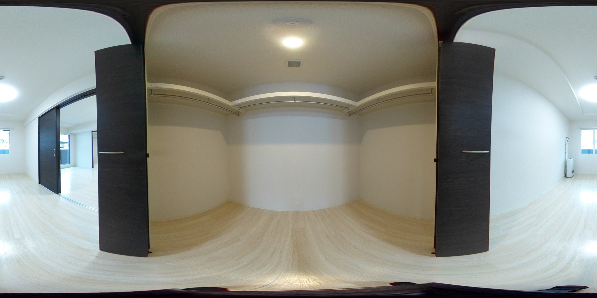 ウォークインクローゼット