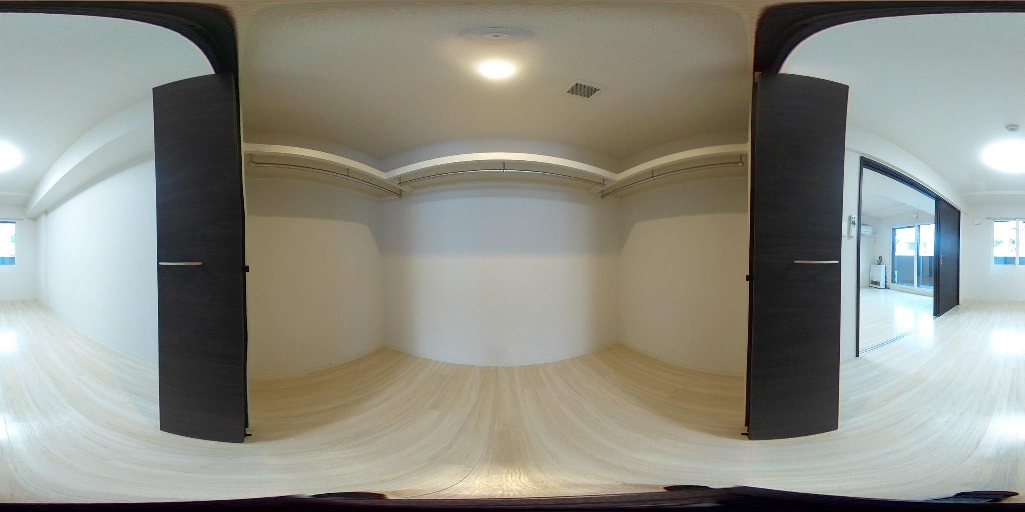 ウォークインクローゼット