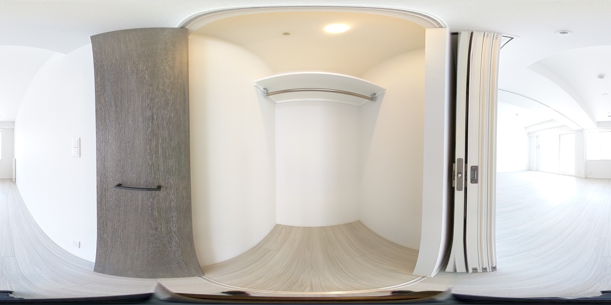 ウォークインクローゼット