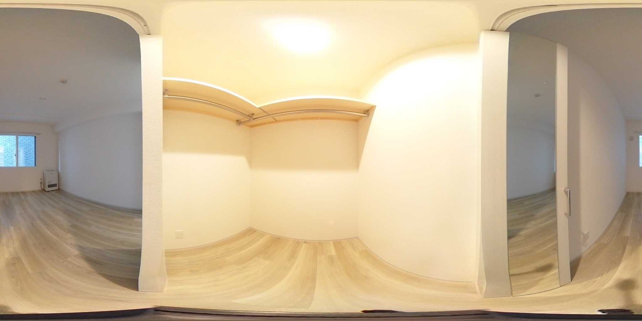 ウォークインクローゼット