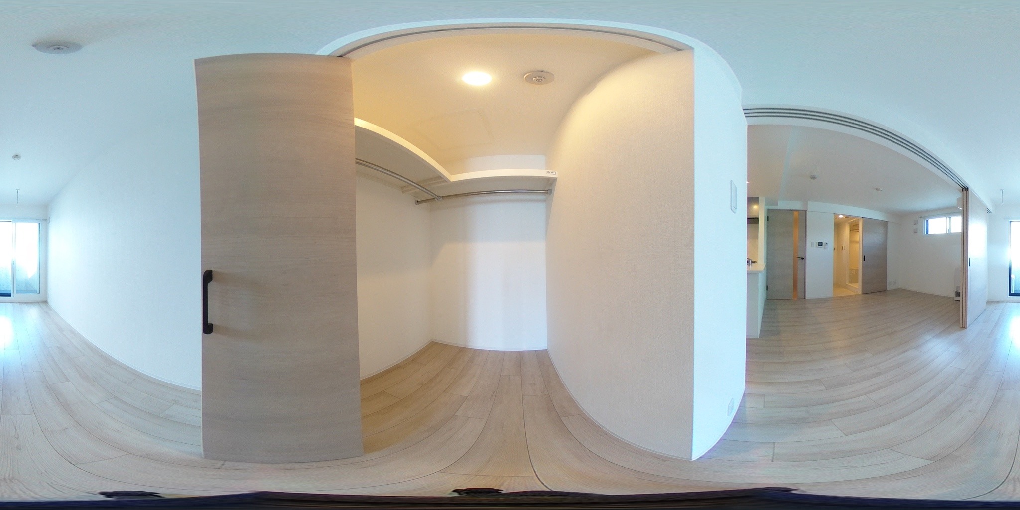 ウォークインクローゼット