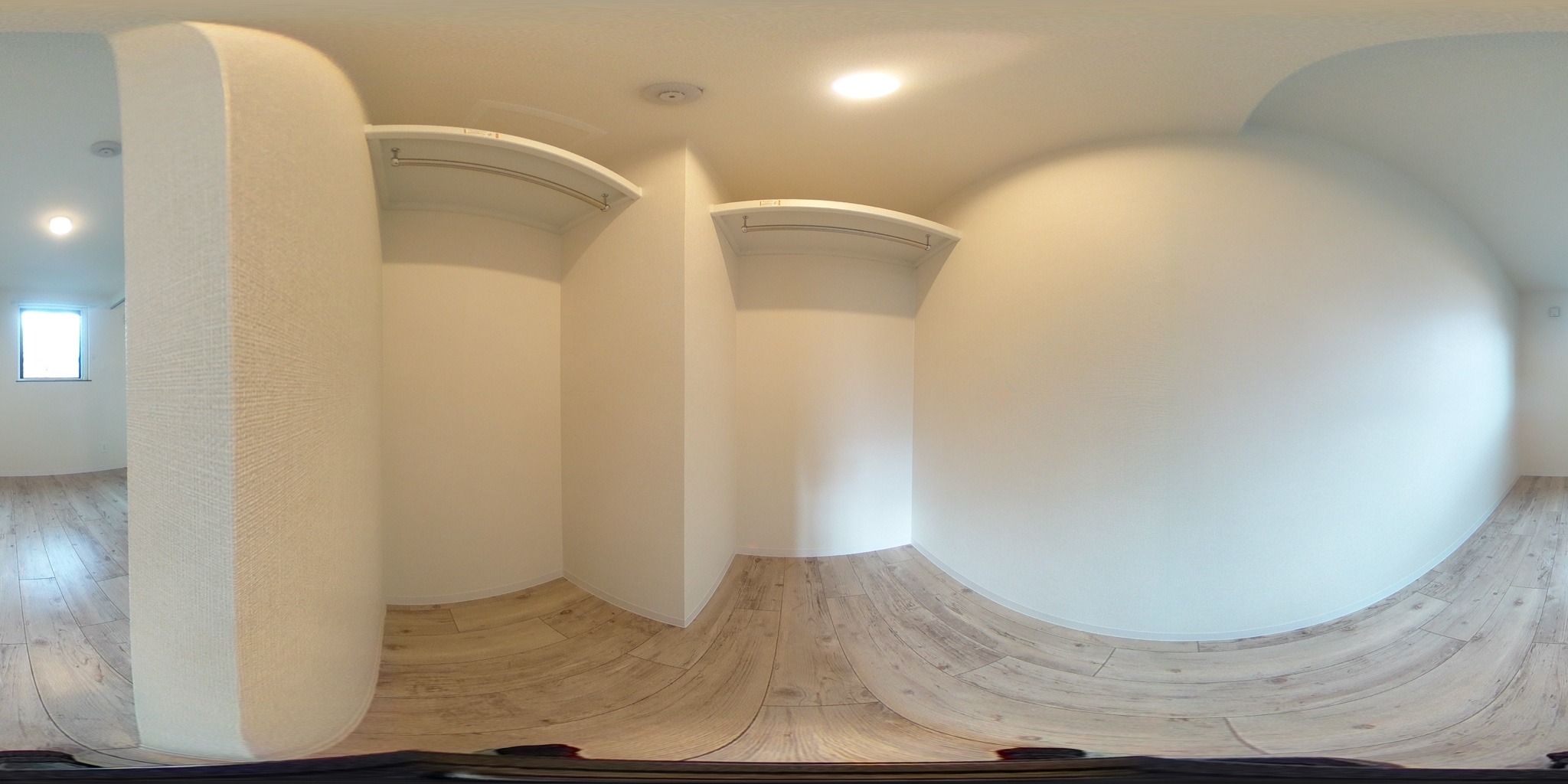 ウォークインクローゼット