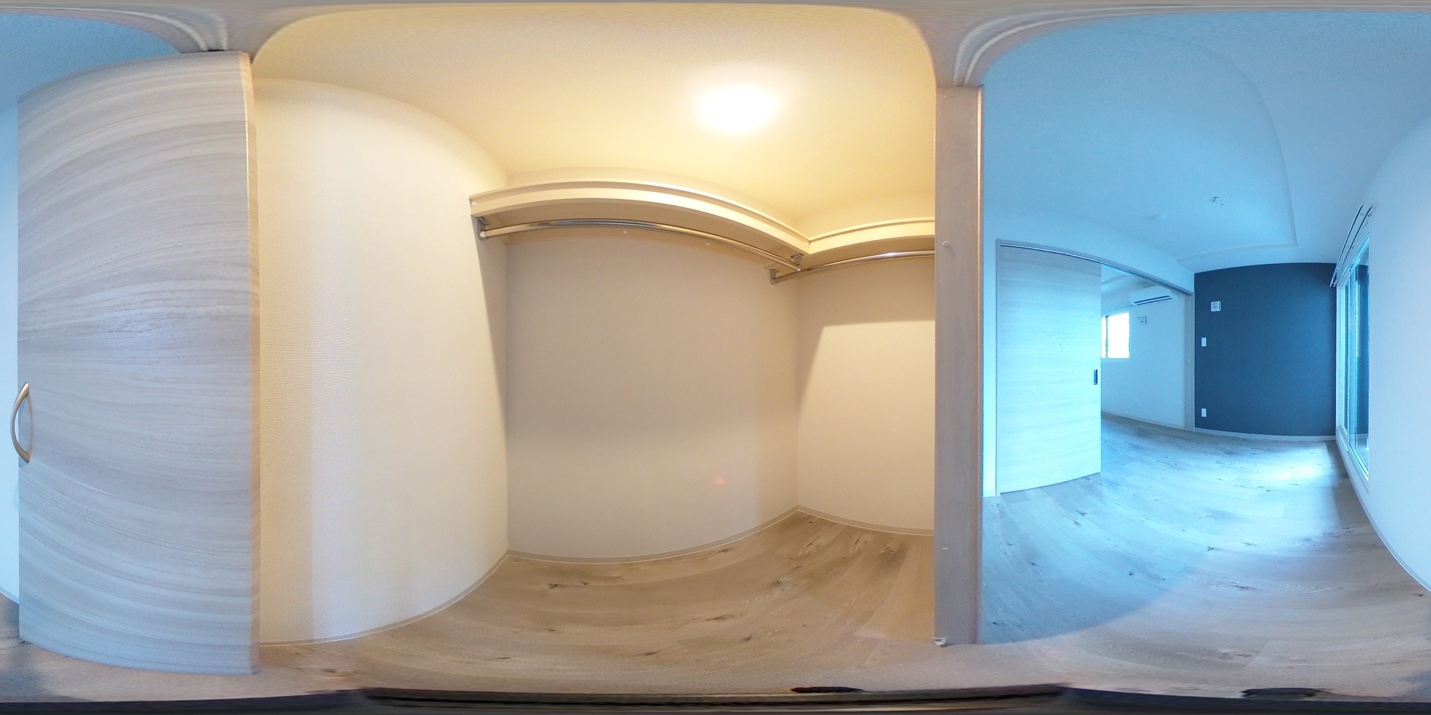 ウォークインクローゼット