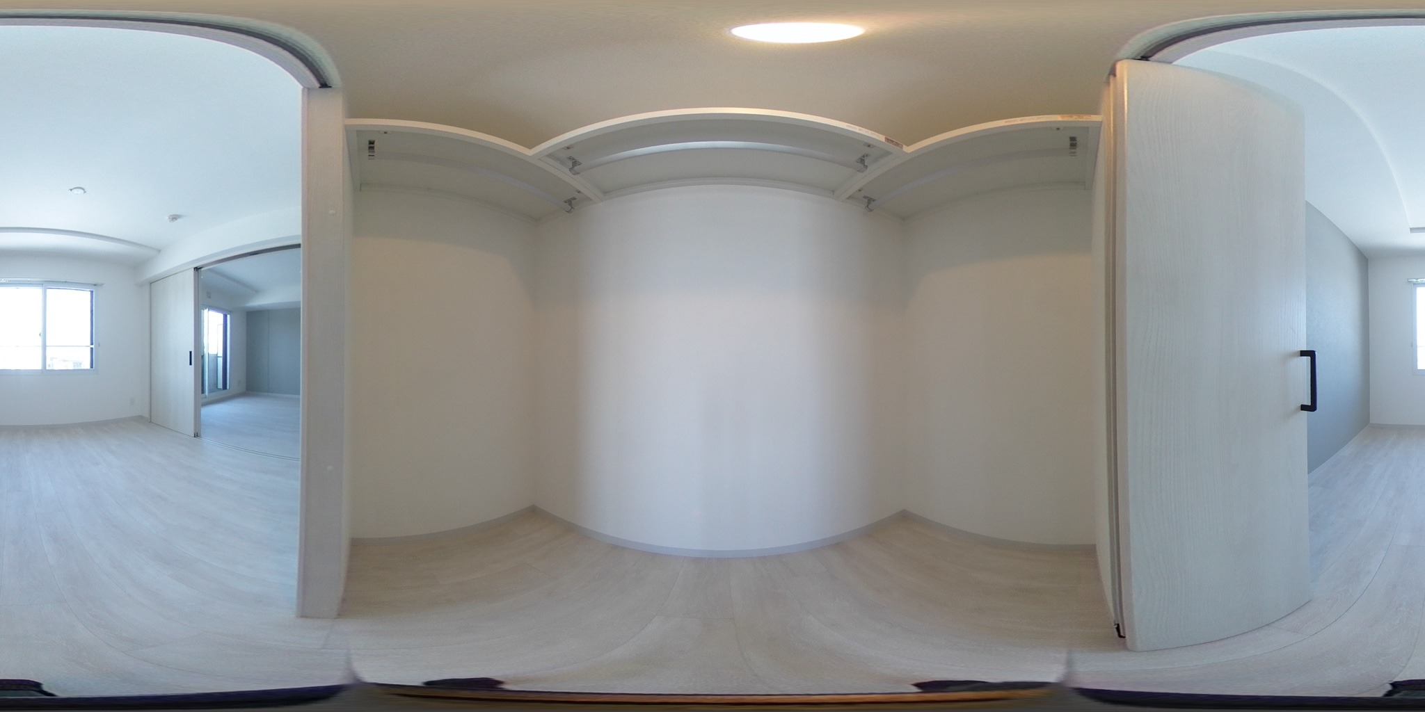 ウォークインクローゼット